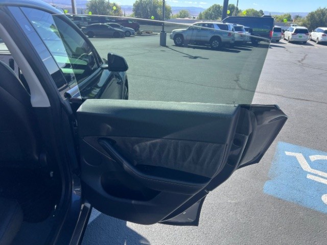 2020 Midnight Silver Metallic /All Black, leatherette Tesla Model Y Performance (5YJYGDEF5LF) with an ELECTRIC engine, 1-Speed Automatic transmission, located at 1865 East Red Hills Pkwy, St. George, 84770, (435) 628-0023, 37.120850, -113.543640- Photo#25