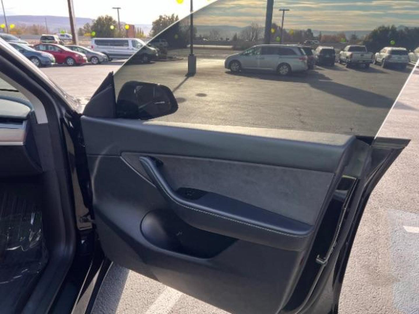 2020 Solid Black /All Black, leatherette Tesla Model Y Performance (5YJYGDEF6LF) with an ELECTRIC engine, 1-Speed Automatic transmission, located at 1865 East Red Hills Pkwy, St. George, 84770, (435) 628-0023, 37.120850, -113.543640 - COMING SOON! CALL TO RESERVE! Get additional $4k off the price with EV rebate! Runs and drives perfect. HAS FSD PAID FOR! ($8k software upgrade). Beautiful black on black performance. Best deal in the country! Battery and Motor warranty up to 120k miles. QUALIFIES FOR $4k TAX REBATE! We are se - Photo#29