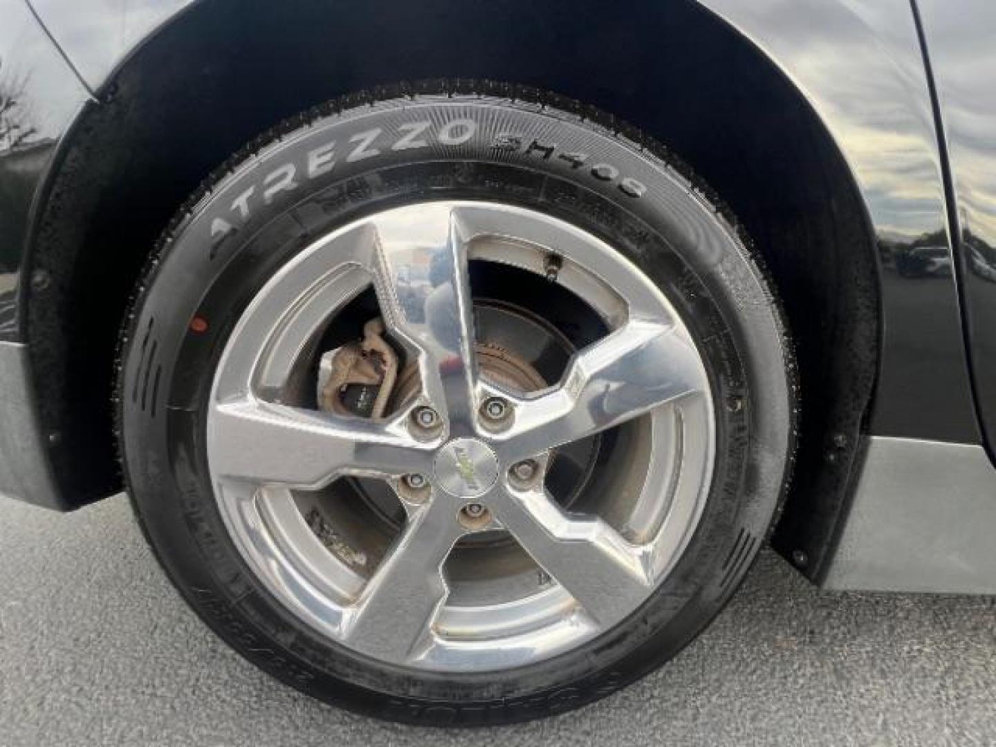 2013 Black /Jet Blk Seats/Ceramic Wh Chevrolet Volt Premium w/ Navigation (1G1RD6E48DU) with an 1.4L L4 DOHC 16V PLUG-IN HYBRID engine, Continuously Variable Transmission transmission, located at 1865 East Red Hills Pkwy, St. George, 84770, (435) 628-0023, 37.120850, -113.543640 - Photo#11