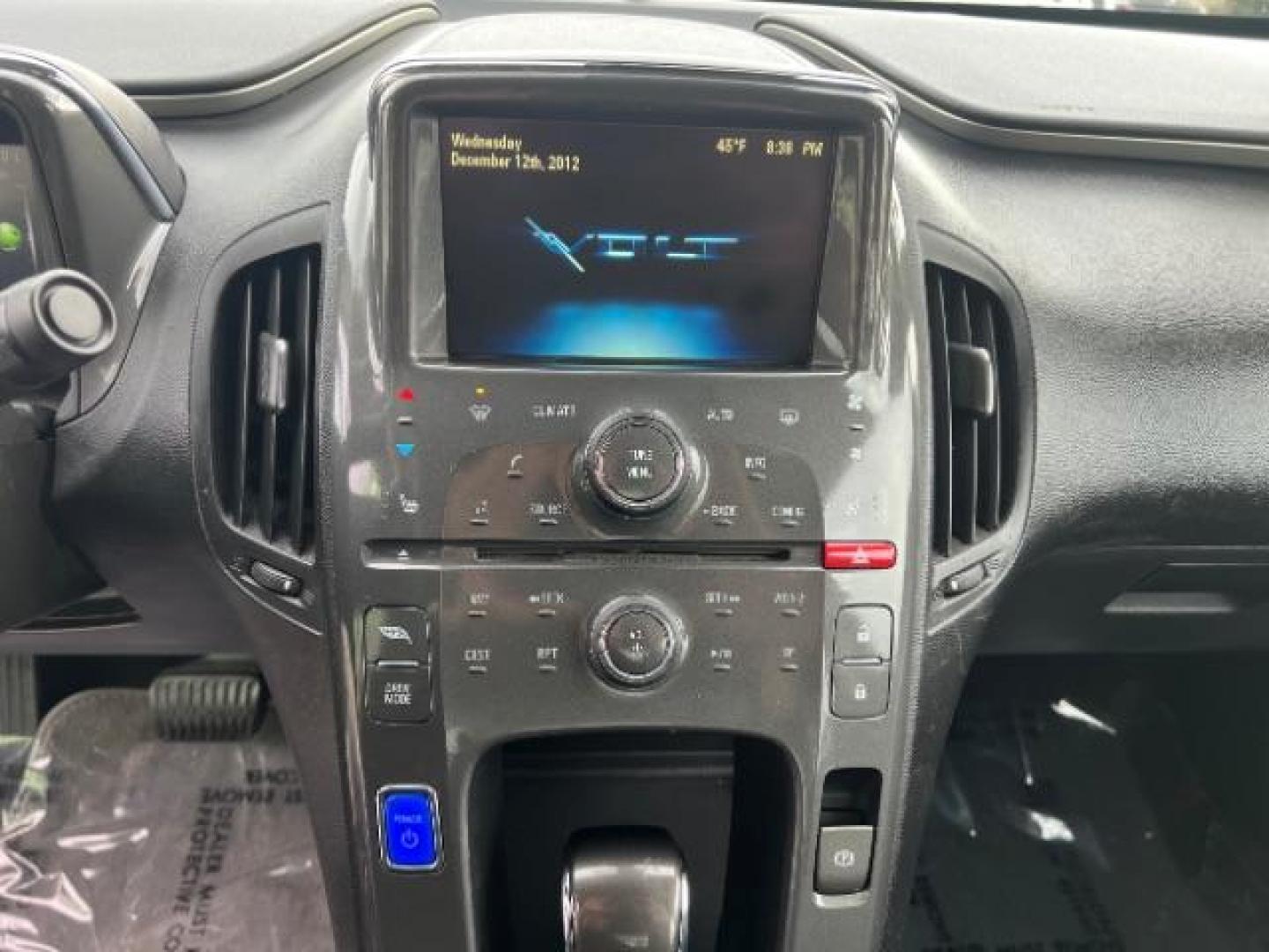 2013 Black /Jet Blk Seats/Ceramic Wh Chevrolet Volt Premium w/ Navigation (1G1RD6E48DU) with an 1.4L L4 DOHC 16V PLUG-IN HYBRID engine, Continuously Variable Transmission transmission, located at 1865 East Red Hills Pkwy, St. George, 84770, (435) 628-0023, 37.120850, -113.543640 - Photo#20