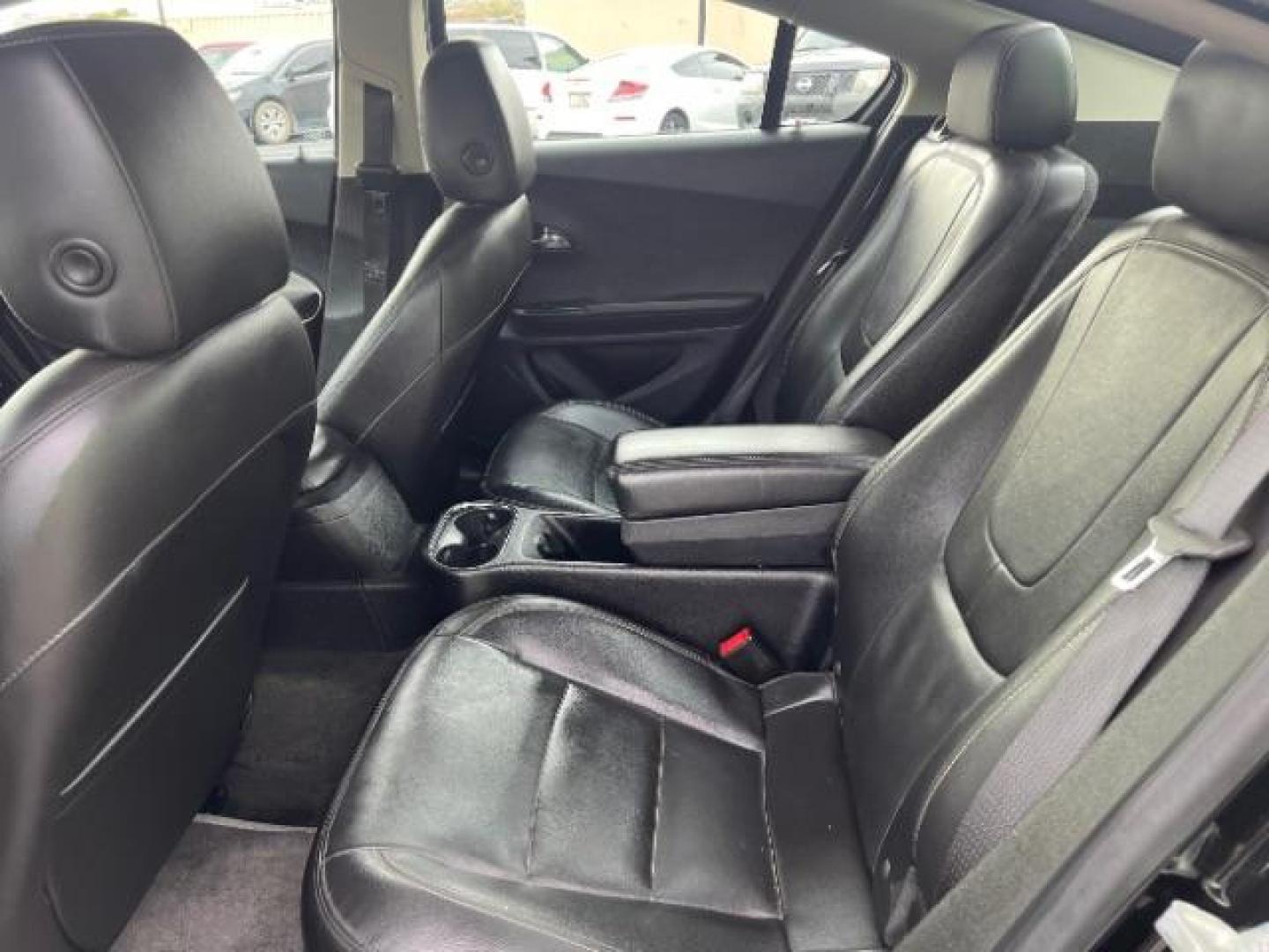 2013 Black /Jet Blk Seats/Ceramic Wh Chevrolet Volt Premium w/ Navigation (1G1RD6E48DU) with an 1.4L L4 DOHC 16V PLUG-IN HYBRID engine, Continuously Variable Transmission transmission, located at 1865 East Red Hills Pkwy, St. George, 84770, (435) 628-0023, 37.120850, -113.543640 - Photo#22