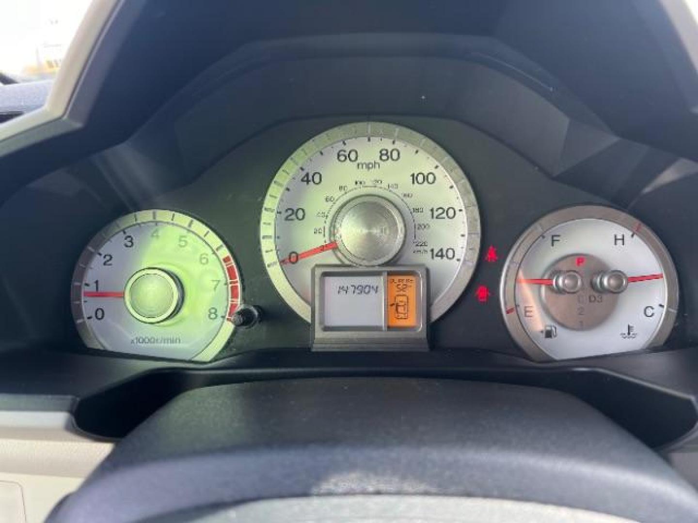 2011 Bali Blue Pearl /Gray Leather Interior Honda Pilot EX-L 2WD 5-Spd AT (5FNYF3H59BB) with an 3.5L V6 SOHC 24V engine, 5-Speed Automatic transmission, located at 1865 East Red Hills Pkwy, St. George, 84770, (435) 628-0023, 37.120850, -113.543640 - Photo#17