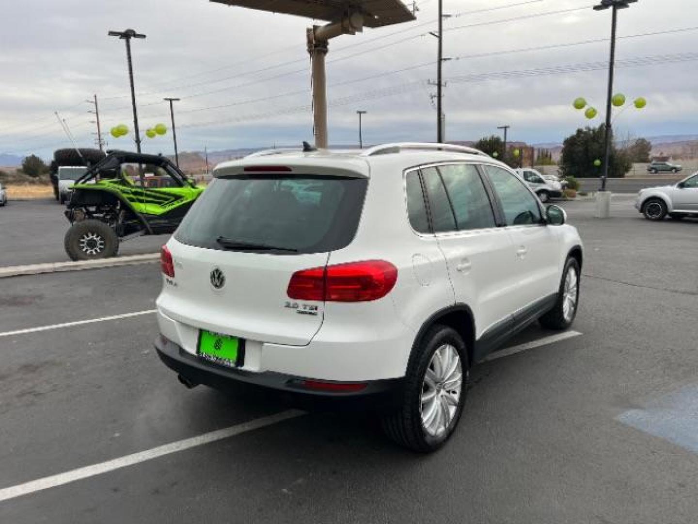 2012 Candy White /Desert Beige Leather Volkswagen Tiguan S 4Motion (WVGBV7AX6CW) with an 2.0L L4 DOHC 16V TURBO engine, 6-Speed Automatic transmission, located at 1865 East Red Hills Pkwy, St. George, 84770, (435) 628-0023, 37.120850, -113.543640 - Photo#6