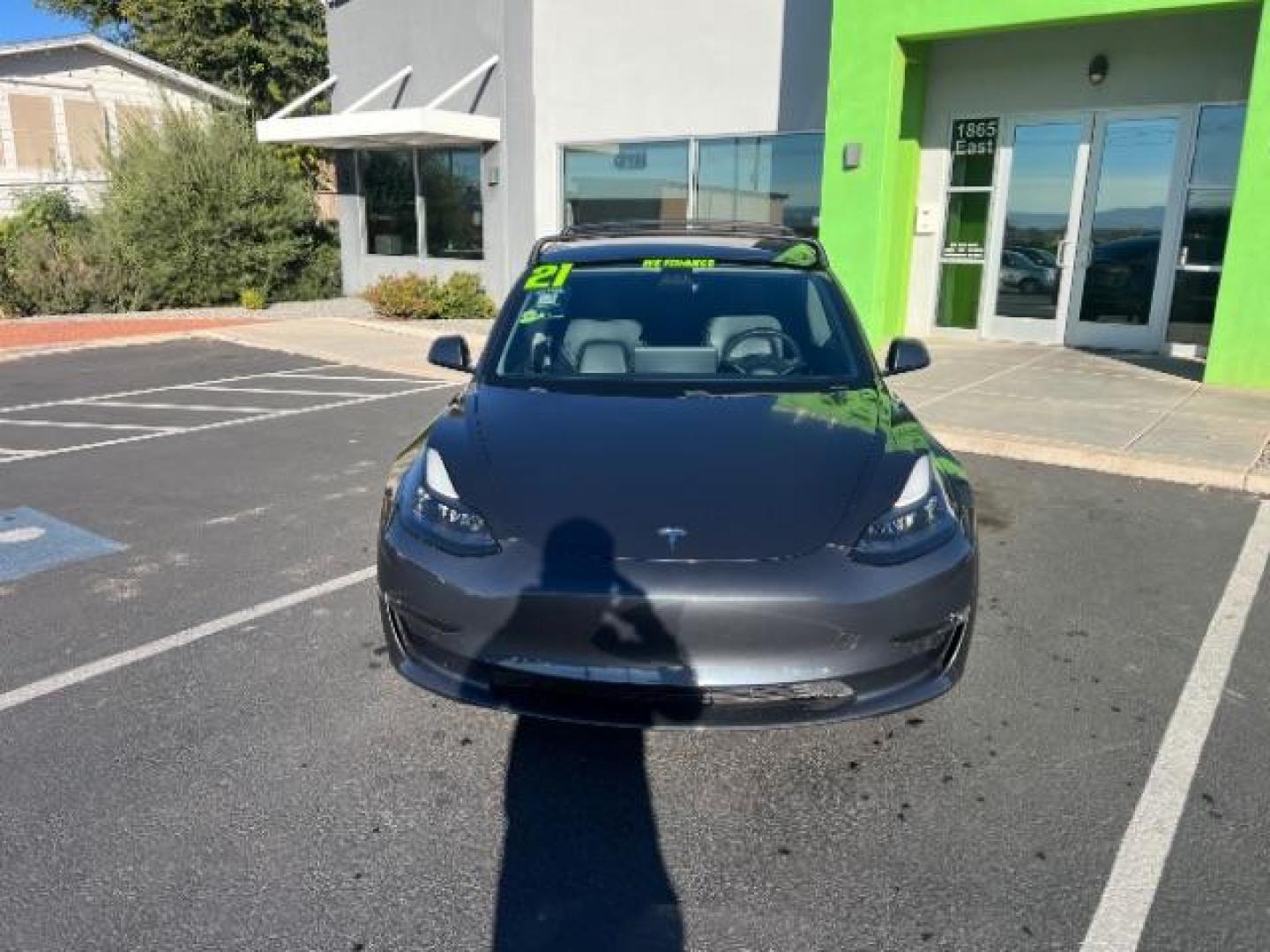 2021 Midnight Silver Metallic /All Black Tesla Model 3 Long Range (5YJ3E1EB4MF) with an ELECTRIC engine, 1-Speed Automatic transmission, located at 1865 East Red Hills Pkwy, St. George, 84770, (435) 628-0023, 37.120850, -113.543640 - Photo#3