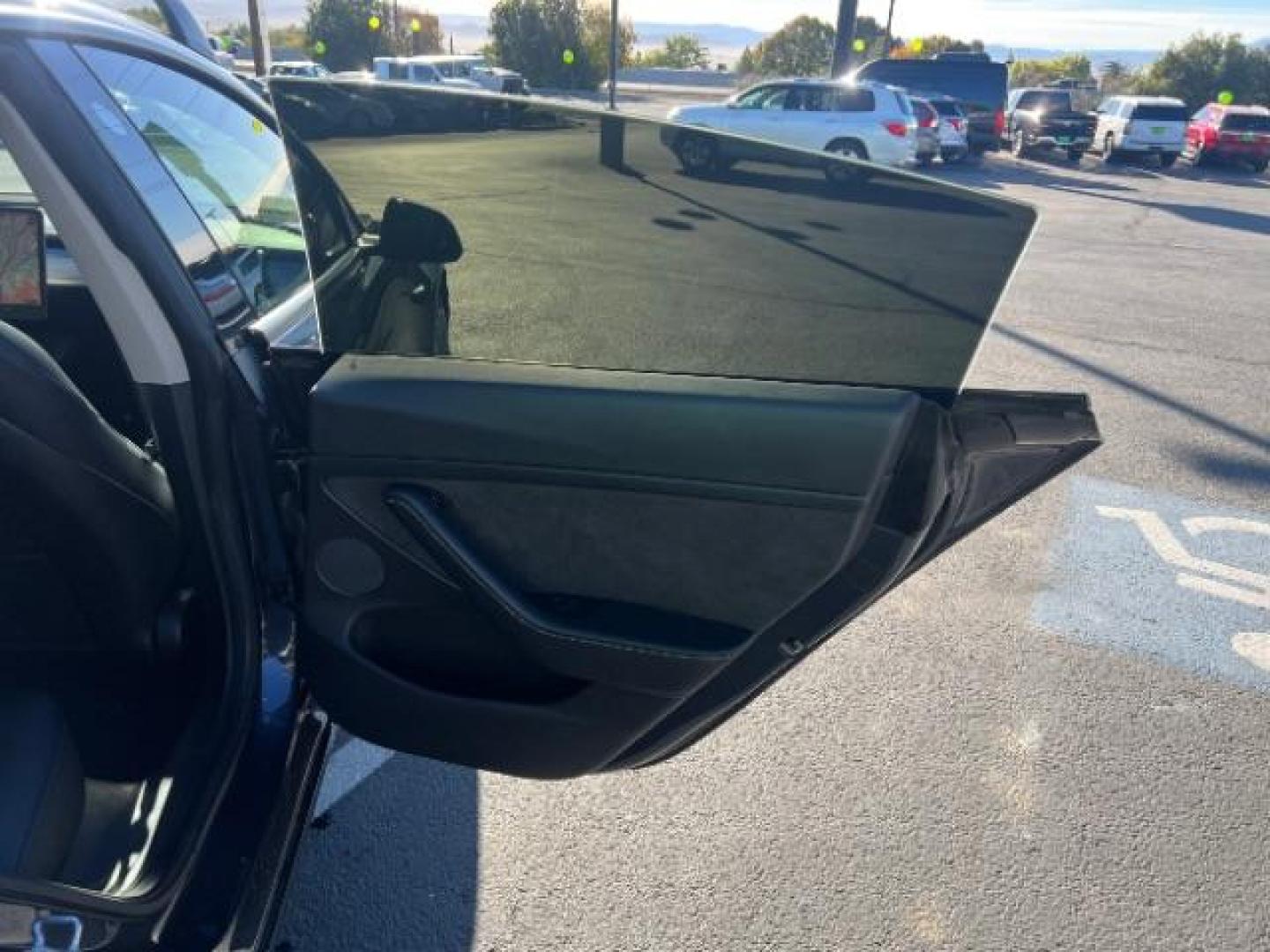 2021 Midnight Silver Metallic /All Black Tesla Model 3 Long Range (5YJ3E1EB4MF) with an ELECTRIC engine, 1-Speed Automatic transmission, located at 1865 East Red Hills Pkwy, St. George, 84770, (435) 628-0023, 37.120850, -113.543640 - Photo#24