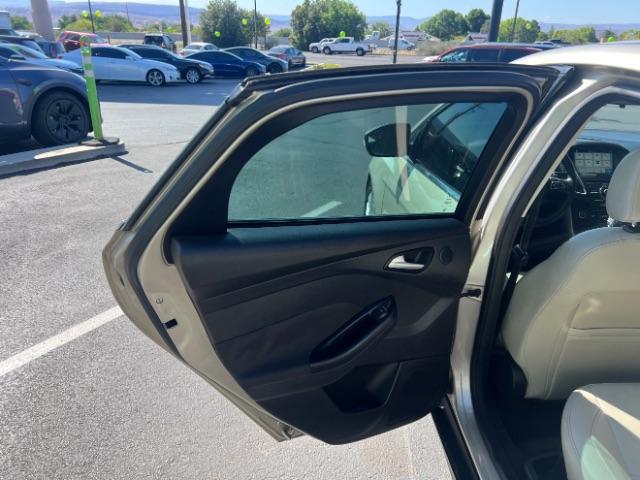 2018 White Gold Metallic /Medium Soft Ceramic, leather Ford Focus Titanium Sedan (1FADP3J27JL) with an 2.0L L4 DOHC 16V engine, 6-Speed Automatic transmission, located at 1865 East Red Hills Pkwy, St. George, 84770, (435) 628-0023, 37.120850, -113.543640 - We specialize in helping ALL people get the best financing available. No matter your credit score, good, bad or none we can get you an amazing rate. Had a bankruptcy, divorce, or repossessions? We give you the green light to get your credit back on the road. Low down and affordable payments that fit- Photo#20