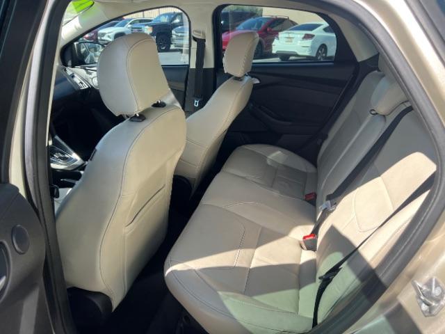2018 White Gold Metallic /Medium Soft Ceramic, leather Ford Focus Titanium Sedan (1FADP3J27JL) with an 2.0L L4 DOHC 16V engine, 6-Speed Automatic transmission, located at 1865 East Red Hills Pkwy, St. George, 84770, (435) 628-0023, 37.120850, -113.543640 - We specialize in helping ALL people get the best financing available. No matter your credit score, good, bad or none we can get you an amazing rate. Had a bankruptcy, divorce, or repossessions? We give you the green light to get your credit back on the road. Low down and affordable payments that fit- Photo#21
