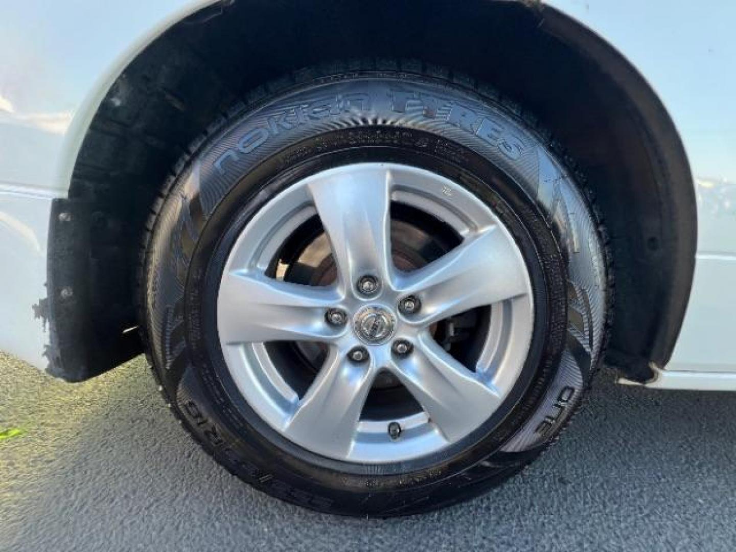 2012 White Pearl /Beige Cloth Interior Nissan Quest 3.5 SV (JN8AE2KP0C9) with an 3.5L V6 DOHC 24V engine, Continuously Variable Transmission transmission, located at 940 North Main Street, Cedar City, UT, 84720, (435) 628-0023, 37.692936, -113.061897 - We specialize in helping ALL people get the best financing available. No matter your credit score, good, bad or none we can get you an amazing rate. Had a bankruptcy, divorce, or repossessions? We give you the green light to get your credit back on the road. Low down and affordable payments that fit - Photo#9