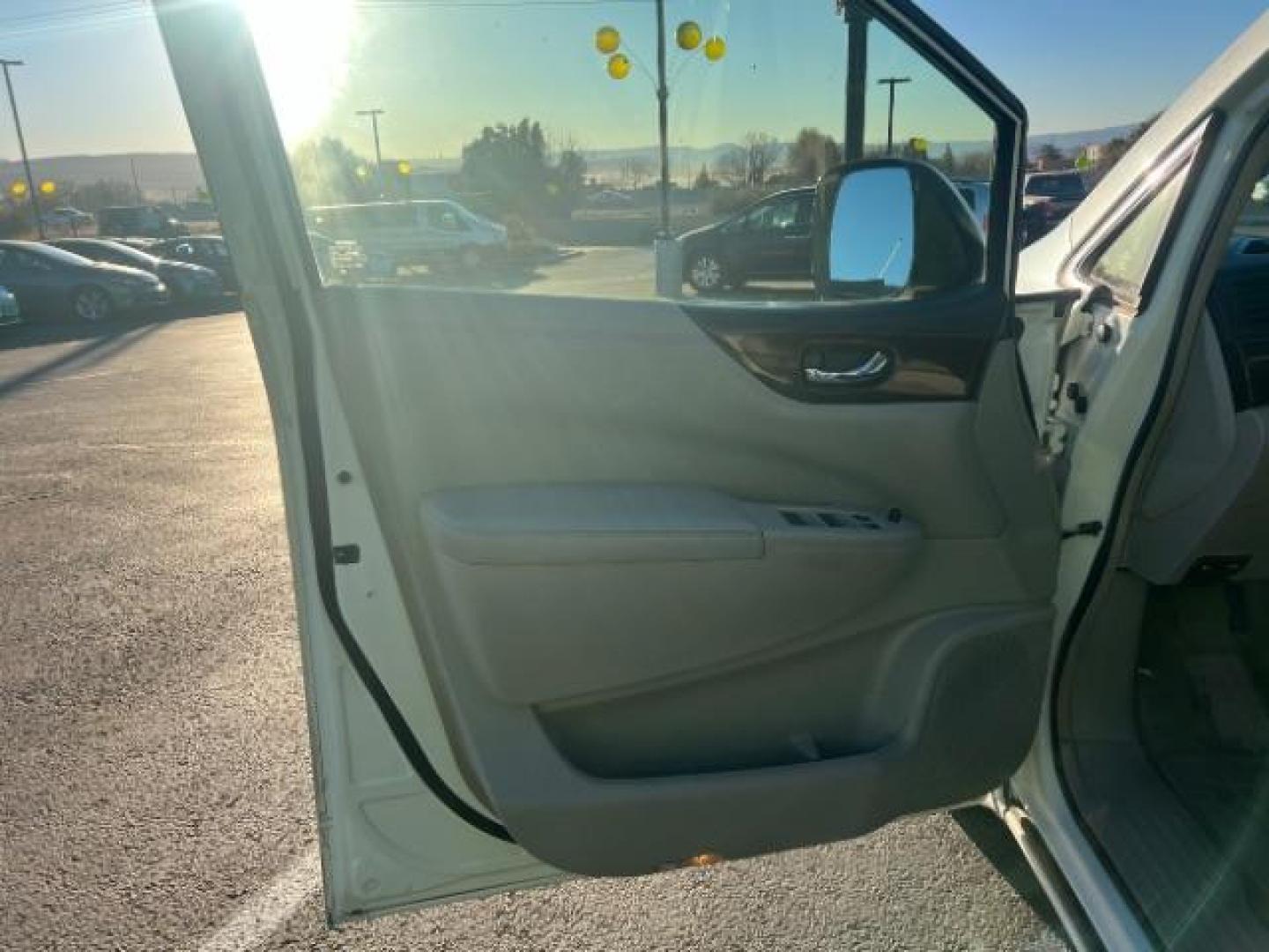 2012 White Pearl /Beige Cloth Interior Nissan Quest 3.5 SV (JN8AE2KP0C9) with an 3.5L V6 DOHC 24V engine, Continuously Variable Transmission transmission, located at 940 North Main Street, Cedar City, UT, 84720, (435) 628-0023, 37.692936, -113.061897 - We specialize in helping ALL people get the best financing available. No matter your credit score, good, bad or none we can get you an amazing rate. Had a bankruptcy, divorce, or repossessions? We give you the green light to get your credit back on the road. Low down and affordable payments that fit - Photo#12