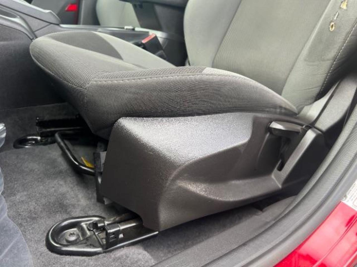 2012 Race Red /Charcoal Black/Metal Gray Cloth Interior Ford Focus SE (1FAHP3K22CL) with an 2.0L L4 DOHC 16V engine, located at 1865 East Red Hills Pkwy, St. George, 84770, (435) 628-0023, 37.120850, -113.543640 - We specialize in helping ALL people get the best financing available. No matter your credit score, good, bad or none we can get you an amazing rate. Had a bankruptcy, divorce, or repossessions? We give you the green light to get your credit back on the road. Low down and affordable payments that fit - Photo#12