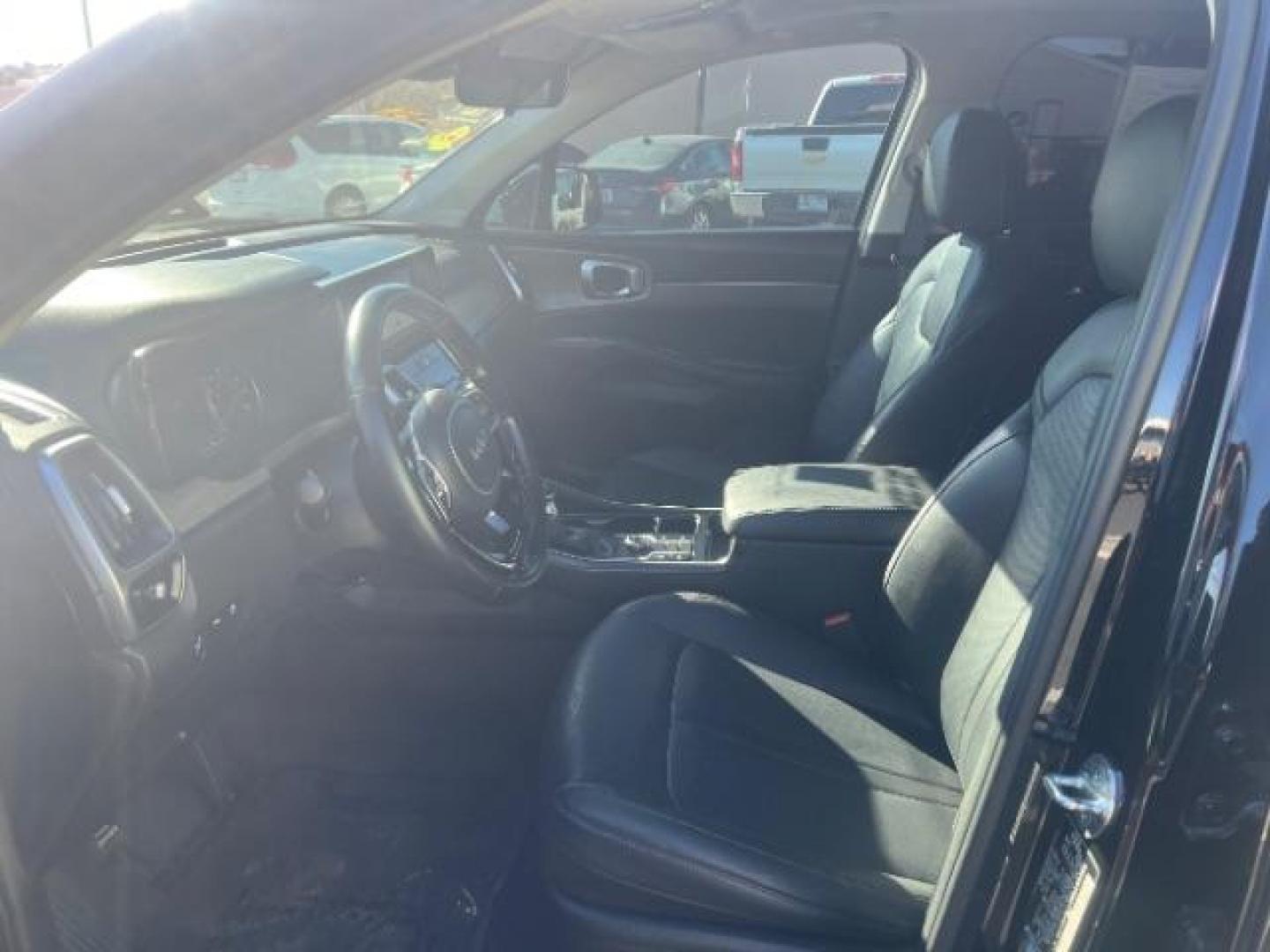 2022 Black /Black Leather Interior Kia Sorento X-Line S AWD (5XYRLDLC5NG) with an 4 CYL engine, AUTOMATIC transmission, located at 1865 East Red Hills Pkwy, St. George, 84770, (435) 628-0023, 37.120850, -113.543640 - 2022 Kia Sorento X-Line S AWD in excellent condition. Equipped with a 2.5L 4-cylinder engine for strong performance and fuel efficiency, all-wheel drive for confident handling, and the rugged X-Line trim with premium upgrades. Spacious 3-row seating comfortably fits up to 7 passengers. Features mode - Photo#14