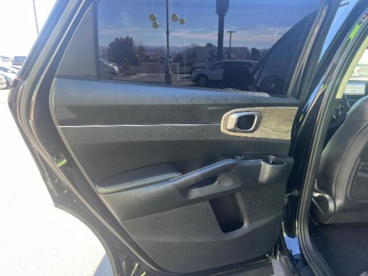 2022 Black /Black Leather Interior Kia Sorento X-Line S AWD (5XYRLDLC5NG) with an 4 CYL engine, AUTOMATIC transmission, located at 1865 East Red Hills Pkwy, St. George, 84770, (435) 628-0023, 37.120850, -113.543640 - 2022 Kia Sorento X-Line S AWD in excellent condition. Equipped with a 2.5L 4-cylinder engine for strong performance and fuel efficiency, all-wheel drive for confident handling, and the rugged X-Line trim with premium upgrades. Spacious 3-row seating comfortably fits up to 7 passengers. Features mode - Photo#19