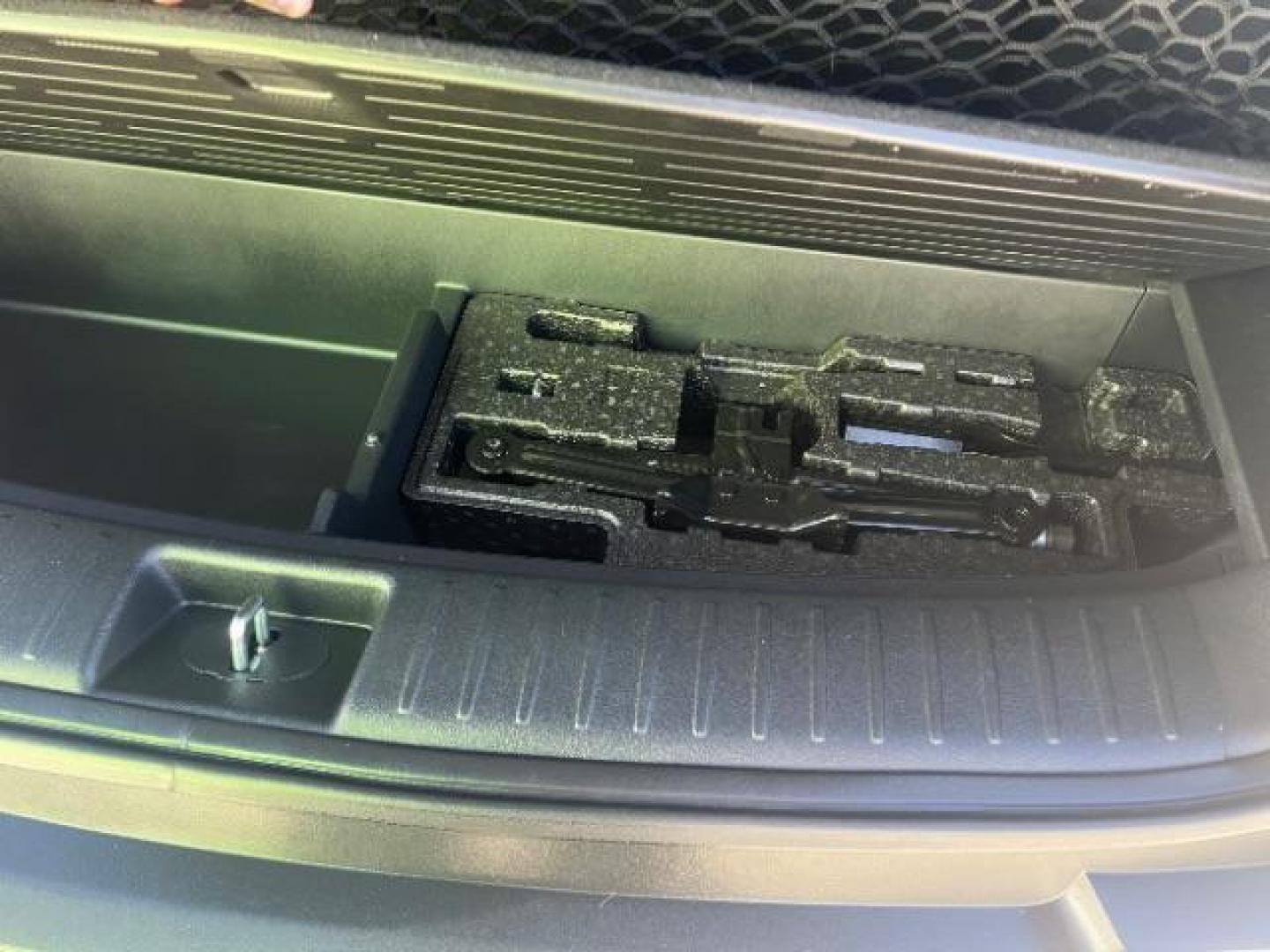 2022 Black /Black Leather Interior Kia Sorento X-Line S AWD (5XYRLDLC5NG) with an 4 CYL engine, AUTOMATIC transmission, located at 1865 East Red Hills Pkwy, St. George, 84770, (435) 628-0023, 37.120850, -113.543640 - 2022 Kia Sorento X-Line S AWD in excellent condition. Equipped with a 2.5L 4-cylinder engine for strong performance and fuel efficiency, all-wheel drive for confident handling, and the rugged X-Line trim with premium upgrades. Spacious 3-row seating comfortably fits up to 7 passengers. Features mode - Photo#29