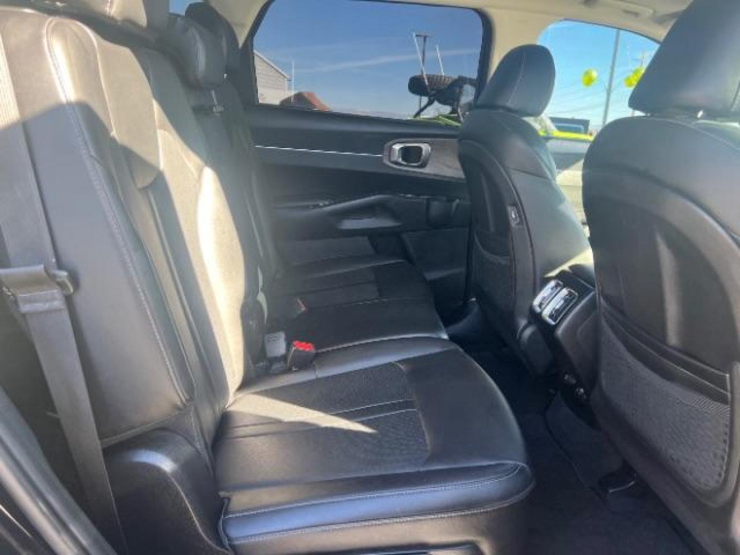 2022 Black /Black Leather Interior Kia Sorento X-Line S AWD (5XYRLDLC5NG) with an 4 CYL engine, AUTOMATIC transmission, located at 1865 East Red Hills Pkwy, St. George, 84770, (435) 628-0023, 37.120850, -113.543640 - 2022 Kia Sorento X-Line S AWD in excellent condition. Equipped with a 2.5L 4-cylinder engine for strong performance and fuel efficiency, all-wheel drive for confident handling, and the rugged X-Line trim with premium upgrades. Spacious 3-row seating comfortably fits up to 7 passengers. Features mode - Photo#32