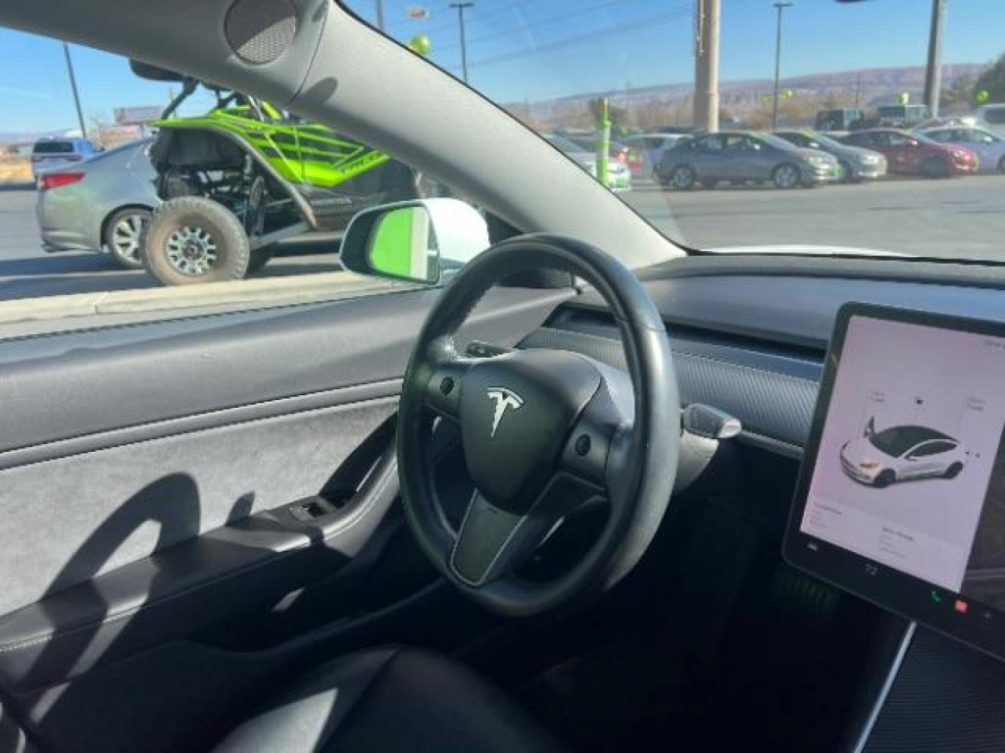 2018 White /Black Tesla Model 3 Long Range (5YJ3E1EB8JF) with an ELECTRIC engine, 1-Speed Automatic transmission, located at 1865 East Red Hills Pkwy, St. George, 84770, (435) 628-0023, 37.120850, -113.543640 - COMING SOON! ****Price includes $4k IRS EV REBATE**** We are setup with IRS to file the rebate directly and take credit off the price of car. Check with IRS EV website to be sure you qualify. Trump has threatened to end rebate so ACT FAST! Excellent AWD, Long Range, 300 miles on full charge, ugrad - Photo#29
