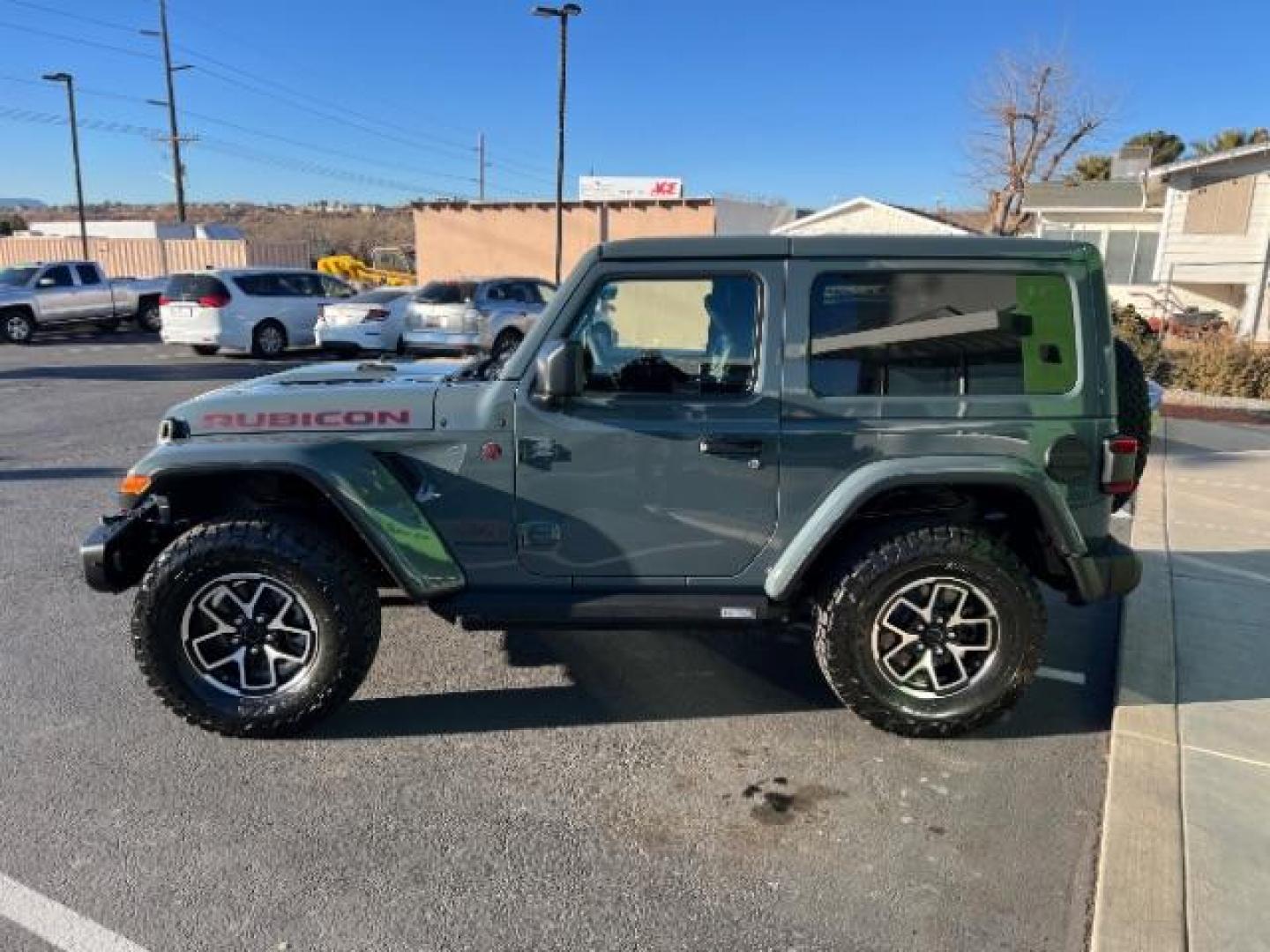 2024 Anvil Clear Coat /Black Jeep Wrangler Rubicon (1C4PJXCG6RW) with an 3.6L V6 DOHC 24V engine, Automatic transmission, located at 1865 East Red Hills Pkwy, St. George, 84770, (435) 628-0023, 37.120850, -113.543640 - Photo#3