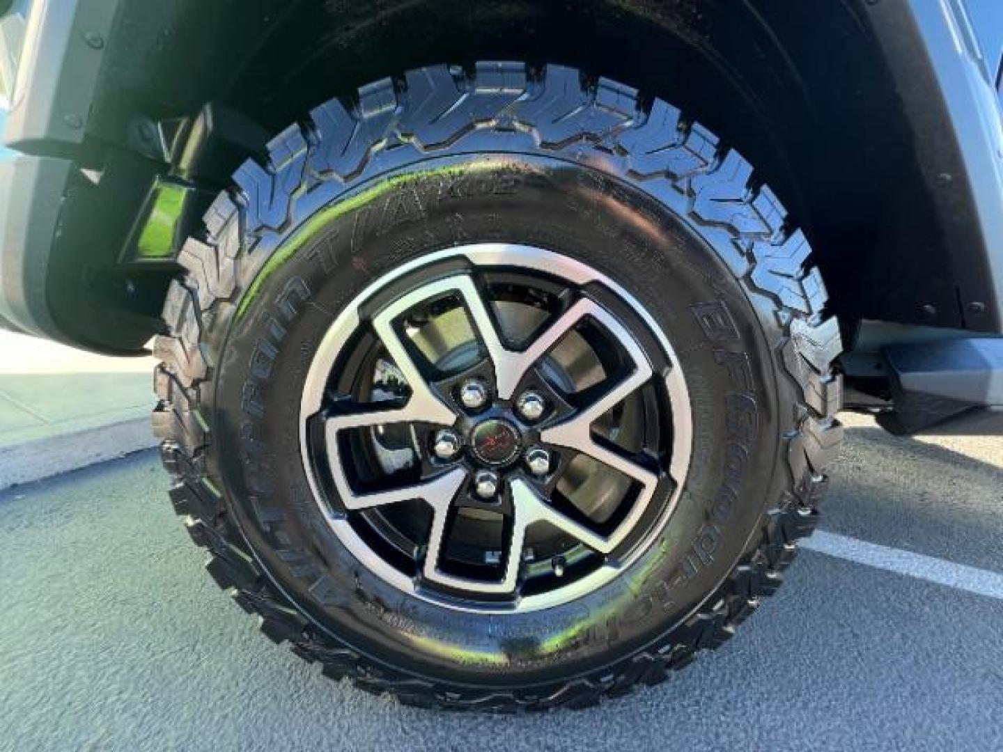 2024 Anvil Clear Coat /Black Jeep Wrangler Rubicon (1C4PJXCG6RW) with an 3.6L V6 DOHC 24V engine, Automatic transmission, located at 1865 East Red Hills Pkwy, St. George, 84770, (435) 628-0023, 37.120850, -113.543640 - Photo#11