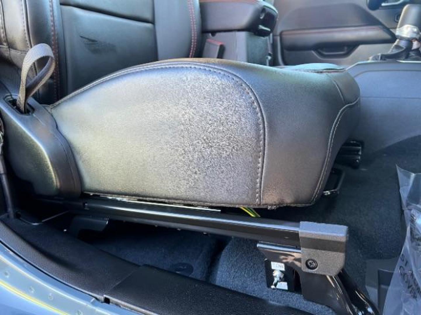2024 Anvil Clear Coat /Black Jeep Wrangler Rubicon (1C4PJXCG6RW) with an 3.6L V6 DOHC 24V engine, Automatic transmission, located at 1865 East Red Hills Pkwy, St. George, 84770, (435) 628-0023, 37.120850, -113.543640 - Photo#21