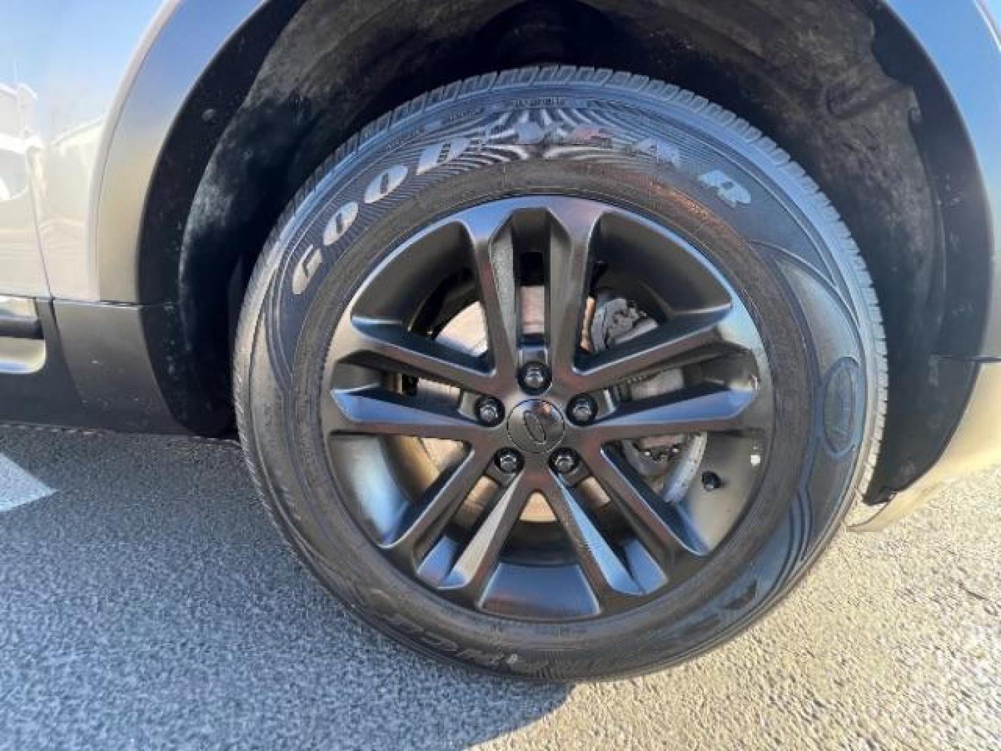 2013 Ingot Silver Metallic /Charcoal Black Leather Interior Ford Explorer XLT FWD (1FM5K7D86DG) with an 3.5L V6 DOHC 24V engine, 6-Speed Automatic transmission, located at 1865 East Red Hills Pkwy, St. George, 84770, (435) 628-0023, 37.120850, -113.543640 - We specialize in helping ALL people get the best financing available. No matter your credit score, good, bad or none we can get you an amazing rate. Had a bankruptcy, divorce, or repossessions? We give you the green light to get your credit back on the road. Low down and affordable payments that fit - Photo#10
