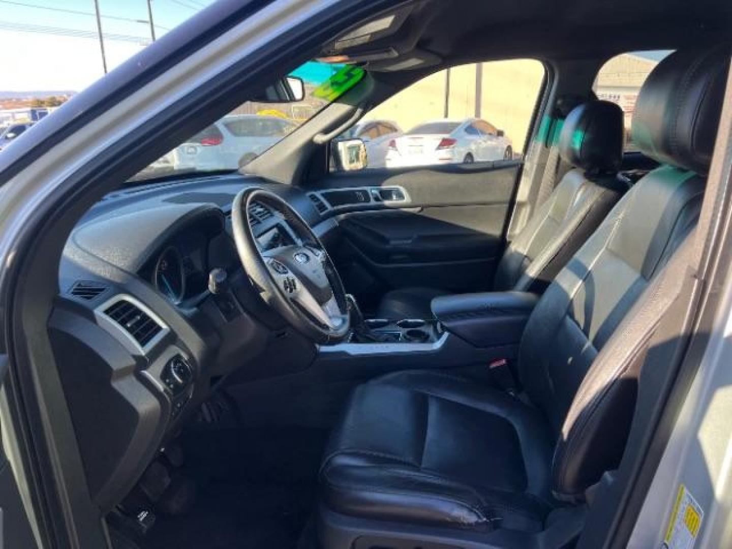 2013 Ingot Silver Metallic /Charcoal Black Leather Interior Ford Explorer XLT FWD (1FM5K7D86DG) with an 3.5L V6 DOHC 24V engine, 6-Speed Automatic transmission, located at 1865 East Red Hills Pkwy, St. George, 84770, (435) 628-0023, 37.120850, -113.543640 - We specialize in helping ALL people get the best financing available. No matter your credit score, good, bad or none we can get you an amazing rate. Had a bankruptcy, divorce, or repossessions? We give you the green light to get your credit back on the road. Low down and affordable payments that fit - Photo#14