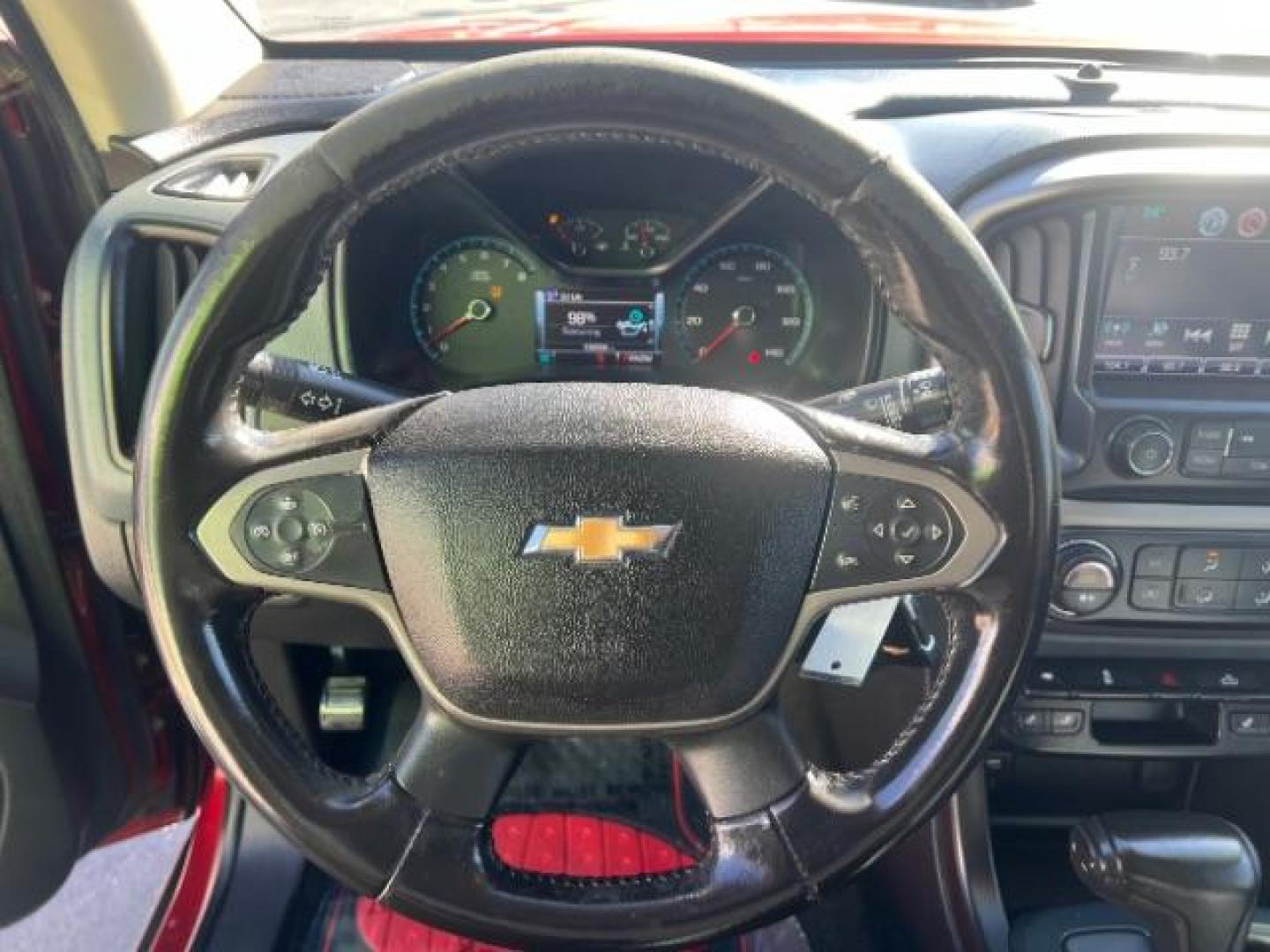 2016 Red Rock Metallic /Jet Black, leatherette/cloth Chevrolet Colorado Z71 Crew Cab 2WD Short Box (1GCGSDE36G1) with an 3.6L V6 DOHC 24V engine, 6-Speed Automatic transmission, located at 1865 East Red Hills Pkwy, St. George, 84770, (435) 628-0023, 37.120850, -113.543640 - We specialize in helping ALL people get the best financing available. No matter your credit score, good, bad or none we can get you an amazing rate. Had a bankruptcy, divorce, or repossessions? We give you the green light to get your credit back on the road. Low down and affordable payments that fit - Photo#15