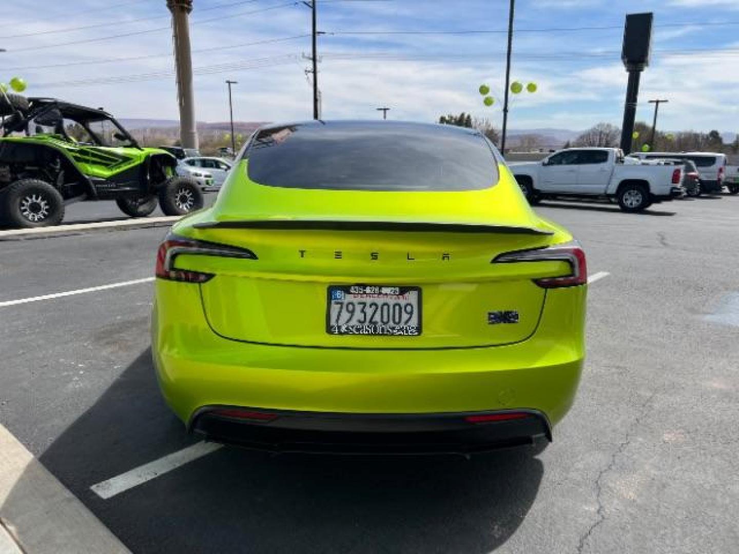 2024 Green /Black and White Tesla Model 3 Performance (5YJ3E1ET4RF) with an ELECTRIC engine, 1-Speed Automatic transmission, located at 1865 East Red Hills Pkwy, St. George, 84770, (435) 628-0023, 37.120850, -113.543640 - Green wrap! Experience the exhilarating performance of the near-new, redesigned 2024 Tesla Model 3 Performance. This high-performance sedan boasts 510 horsepower, accelerating from 0 to 60 mph in just 2.9 seconds, with a top speed of 163 mph. Equipped with adaptive suspension and track mode, it offe - Photo#5