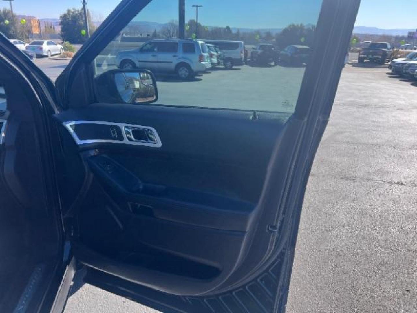 2013 Tuxedo Black Metallic /Charcoal Black Perforated Leather Interior Ford Explorer Limited FWD (1FM5K7F89DG) with an 3.5L V6 DOHC 24V engine, 6-Speed Automatic transmission, located at 1865 East Red Hills Pkwy, St. George, 84770, (435) 628-0023, 37.120850, -113.543640 - We specialize in helping ALL people get the best financing available. No matter your credit score, good, bad or none we can get you an amazing rate. Had a bankruptcy, divorce, or repossessions? We give you the green light to get your credit back on the road. Low down and affordable payments that fit - Photo#32