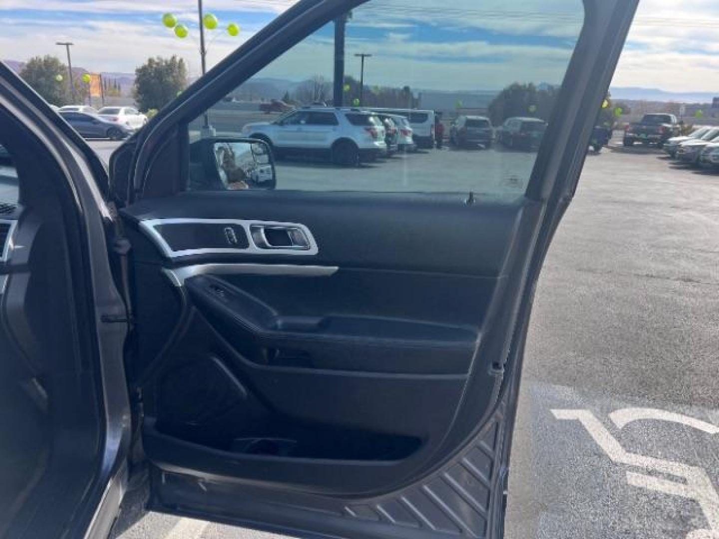 2014 Gray /Black Leather Interior Ford Explorer S (1FM5K7D82EG) with an 3.5L V6 DOHC 24V engine, 6-Speed Automatic transmission, located at 1865 East Red Hills Pkwy, St. George, 84770, (435) 628-0023, 37.120850, -113.543640 - We specialize in helping ALL people get the best financing available. No matter your credit score, good, bad or none we can get you an amazing rate. Had a bankruptcy, divorce, or repossessions? We give you the green light to get your credit back on the road. Low down and affordable payments that fit - Photo#31