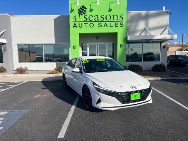 photo of 2021 Hyundai Elantra SEL