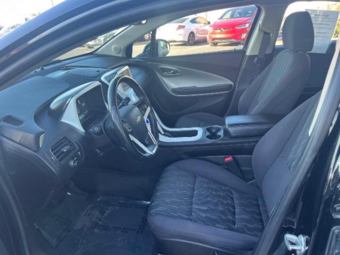 2013 Black /Black Leather Interior Chevrolet Volt Standard w/ Navigation and LEP (1G1RG6E41DU) with an 1.4L L4 DOHC 16V PLUG-IN HYBRID engine, Continuously Variable Transmission transmission, located at 1865 East Red Hills Pkwy, St. George, 84770, (435) 628-0023, 37.120850, -113.543640 - ***This vehicle qualifies for the EV/Hybrid tax rebate of up to $4,000*** We are setup with the IRS to receive direct payments within 72 hours. We file the rebate online with IRS and can credit it to your down payment, reduce the sales price OR give you cashback!! These cars will not last and can o - Photo#14