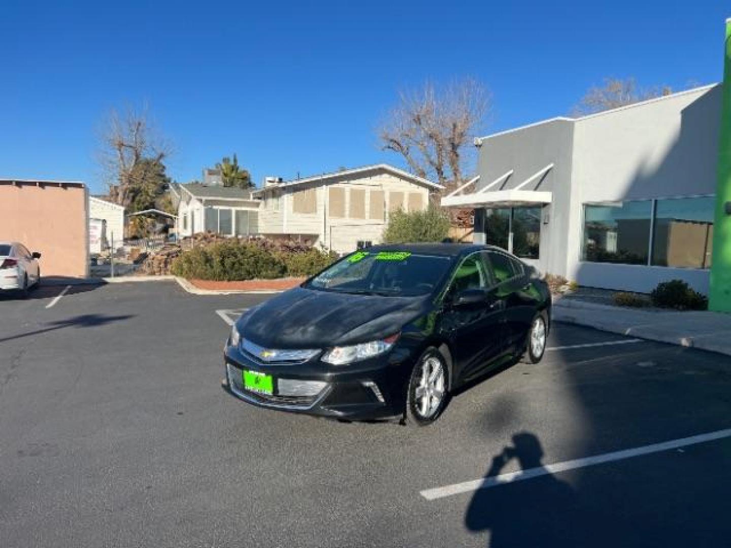2016 Mosaic Black Metallic /Jet Black/Jet Black Accents Chevrolet Volt LT (1G1RC6S59GU) with an Voltec 1.5L I-4 gasoline direct injection engine, Continuously Variable Transmission transmission, located at 1865 East Red Hills Pkwy, St. George, 84770, (435) 628-0023, 37.120850, -113.543640 - ***This vehicle qualifies for the EV/Hybrid tax rebate of up to $4,000*** We are setup with the IRS to receive direct payments within 72 hours. We file the rebate online with IRS and can credit it to your down payment, reduce the sales price OR give you cashback!! These cars will not last and can o - Photo#2