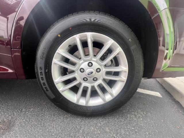 2018 Burgundy Velvet Tint /Charcoal Black Ford Flex SEL (2FMGK5C87JB) with an 3.5L V6 DOHC 24V engine, 6-Speed Automatic transmission, located at 1865 East Red Hills Pkwy, St. George, 84770, (435) 628-0023, 37.120850, -113.543640 - Photo#8
