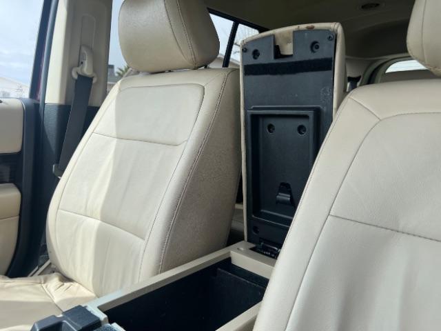 2018 Burgundy Velvet Tint /Charcoal Black Ford Flex SEL (2FMGK5C87JB) with an 3.5L V6 DOHC 24V engine, 6-Speed Automatic transmission, located at 1865 East Red Hills Pkwy, St. George, 84770, (435) 628-0023, 37.120850, -113.543640 - Photo#20