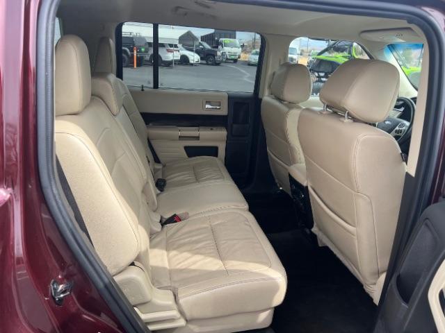 2018 Burgundy Velvet Tint /Charcoal Black Ford Flex SEL (2FMGK5C87JB) with an 3.5L V6 DOHC 24V engine, 6-Speed Automatic transmission, located at 1865 East Red Hills Pkwy, St. George, 84770, (435) 628-0023, 37.120850, -113.543640 - Photo#30