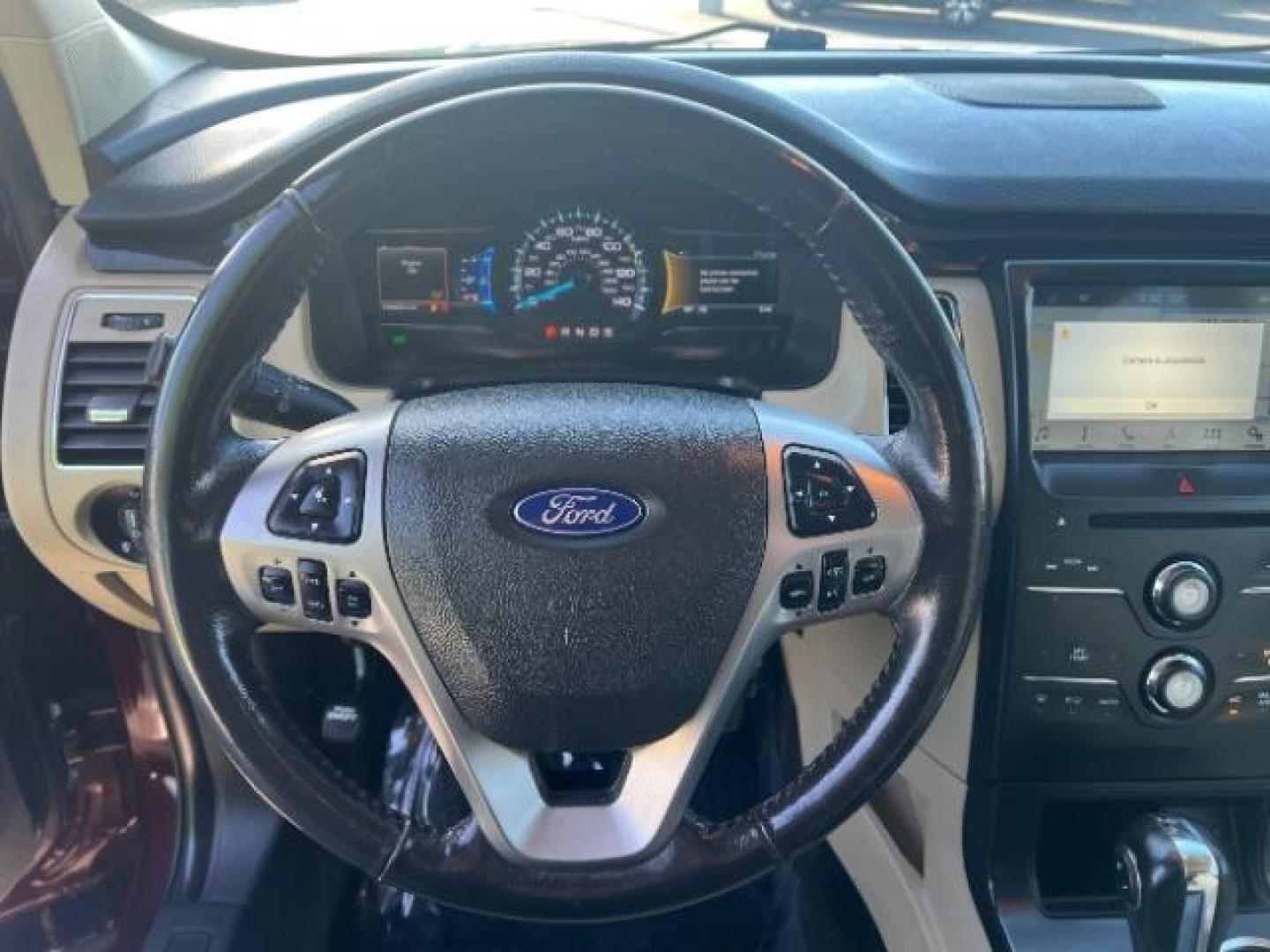 2018 Burgundy Velvet Tinted Clearcoat /Dune Ford Flex SEL (2FMGK5C87JB) with an 3.5L V6 DOHC 24V engine, 6-Speed Automatic transmission, located at 940 North Main Street, Cedar City, UT, 84720, (435) 628-0023, 37.692936, -113.061897 - Photo#15