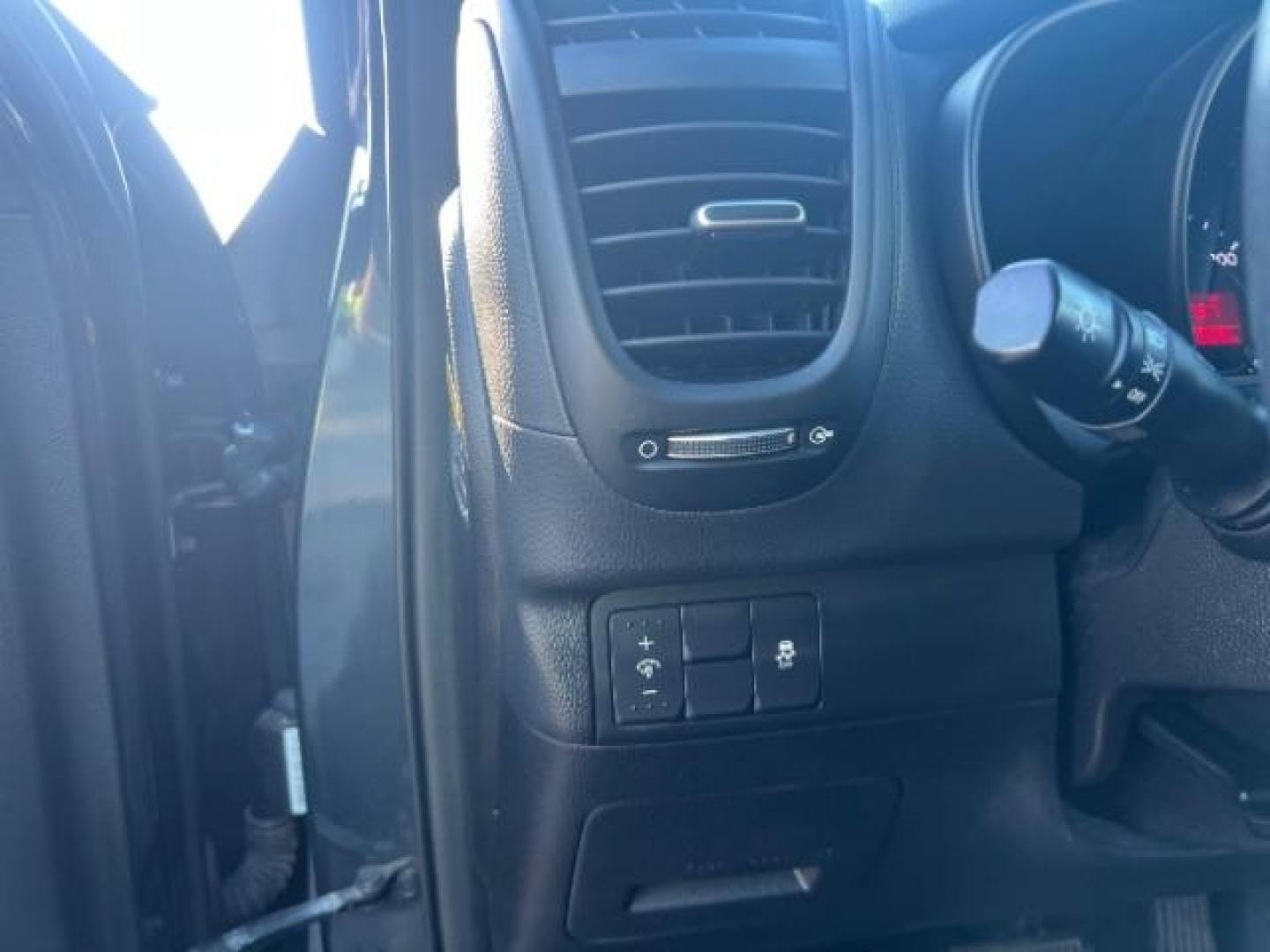 2014 Two Tone Navy/Black /Black Interior Kia Soul + (KNDJP3A53E7) with an 2.0L L4 DOHC 16V engine, 6-Speed Automatic transmission, located at 940 North Main Street, Cedar City, UT, 84720, (435) 628-0023, 37.692936, -113.061897 - Photo#15