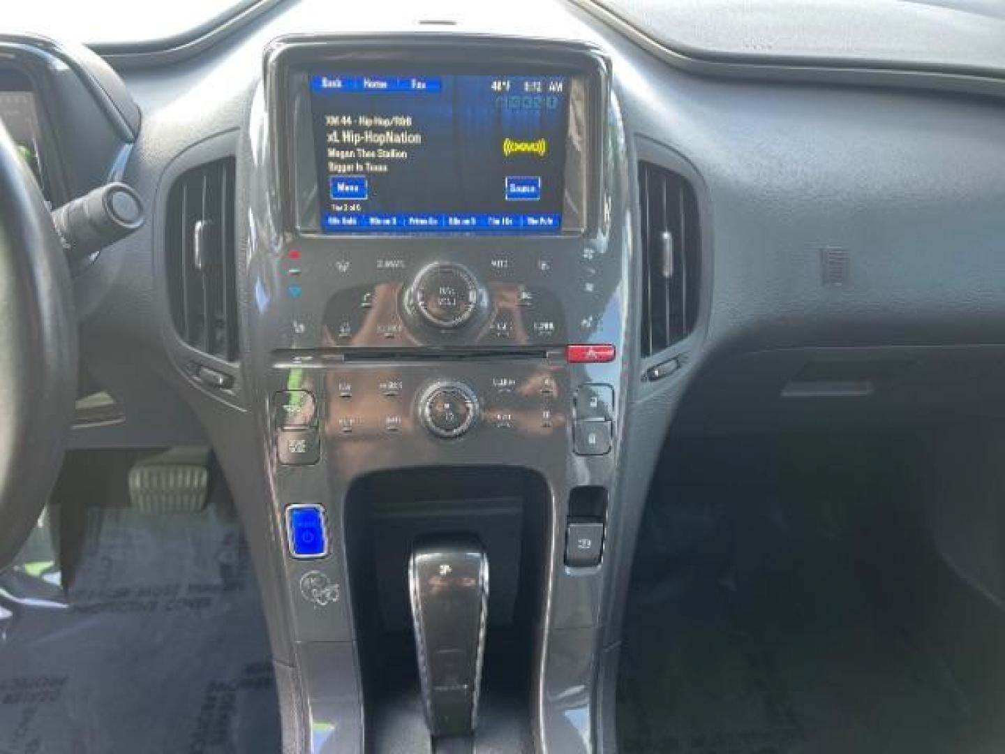 2013 Silver /Black Chevrolet Volt Premium w/ LEP (1G1RF6E44DU) with an 1.4L L4 DOHC 16V PLUG-IN HYBRID engine, Continuously Variable Transmission transmission, located at 1865 East Red Hills Pkwy, St. George, 84770, (435) 628-0023, 37.120850, -113.543640 - ***This vehicle qualifies for the EV/Hybrid tax rebate of up to $4,000*** We are setup with the IRS to receive direct payments within 72 hours. We file the rebate online with IRS and can credit it to your down payment, reduce the sales price OR give you cashback!! These cars will not last and can o - Photo#17