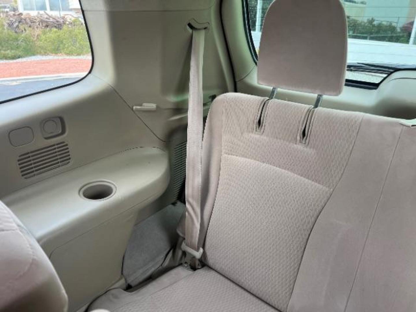2009 Gray /Black Interior Toyota Highlander Base 2WD (JTEDA41A592) with an 3.5L V6 DOHC 24V engine, 5-Speed Automatic transmission, located at 940 North Main Street, Cedar City, UT, 84720, (435) 628-0023, 37.692936, -113.061897 - Photo#25