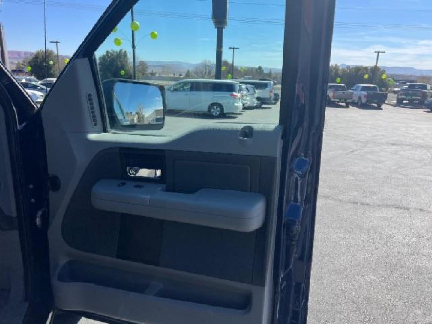 2008 Blue /Gray Cloth Interior Ford F-150 FX4 SuperCrew Short Box (1FTPW14538F) with an 5.4L V8 SOHC 16V engine, 4-Speed Automatic transmission, located at 1865 East Red Hills Pkwy, St. George, 84770, (435) 628-0023, 37.120850, -113.543640 - We specialize in helping ALL people get the best financing available. No matter your credit score, good, bad or none we can get you an amazing rate. Had a bankruptcy, divorce, or repossessions? We give you the green light to get your credit back on the road. Low down and affordable payments that fit - Photo#25