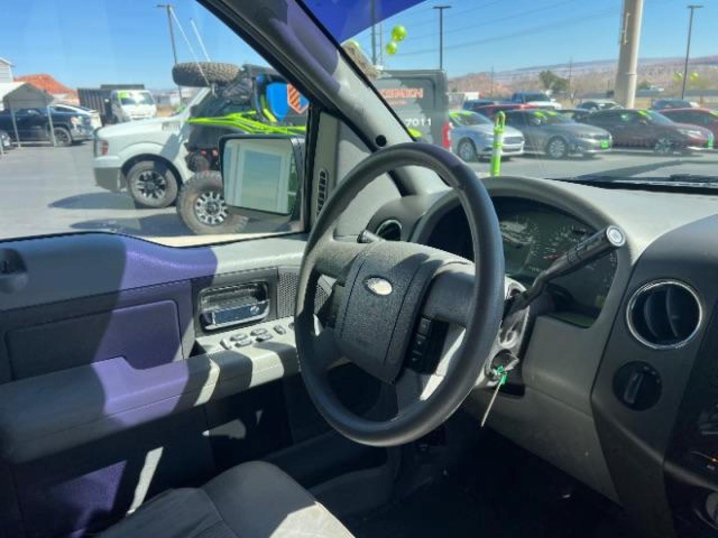 2008 Blue /Gray Cloth Interior Ford F-150 FX4 SuperCrew Short Box (1FTPW14538F) with an 5.4L V8 SOHC 16V engine, 4-Speed Automatic transmission, located at 1865 East Red Hills Pkwy, St. George, 84770, (435) 628-0023, 37.120850, -113.543640 - We specialize in helping ALL people get the best financing available. No matter your credit score, good, bad or none we can get you an amazing rate. Had a bankruptcy, divorce, or repossessions? We give you the green light to get your credit back on the road. Low down and affordable payments that fit - Photo#28
