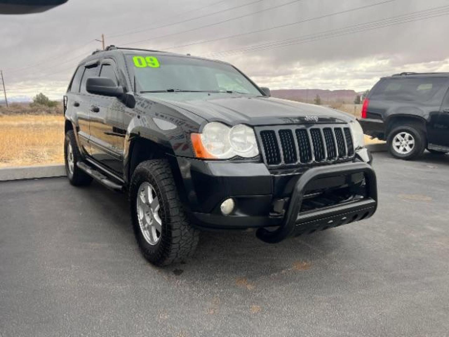 2009 Brilliant Black Crystal Pearlcoat /Dark Slate Gray Jeep Grand Cherokee Laredo (1J8GS48K89C) with an V6 engine, AUTOMATIC transmission, located at 1865 East Red Hills Pkwy, St. George, 84770, (435) 628-0023, 37.120850, -113.543640 - This vehicle is a Mechanic Special. This means it will need some love. Runs a drives fine but has body damage, leaks or other mechanical issues. It did NOT pass our 50 point inspection. Get a great deal on a less than perfect car. These cars do NOT qualify for our in house financing. Cash and carry, - Photo#0