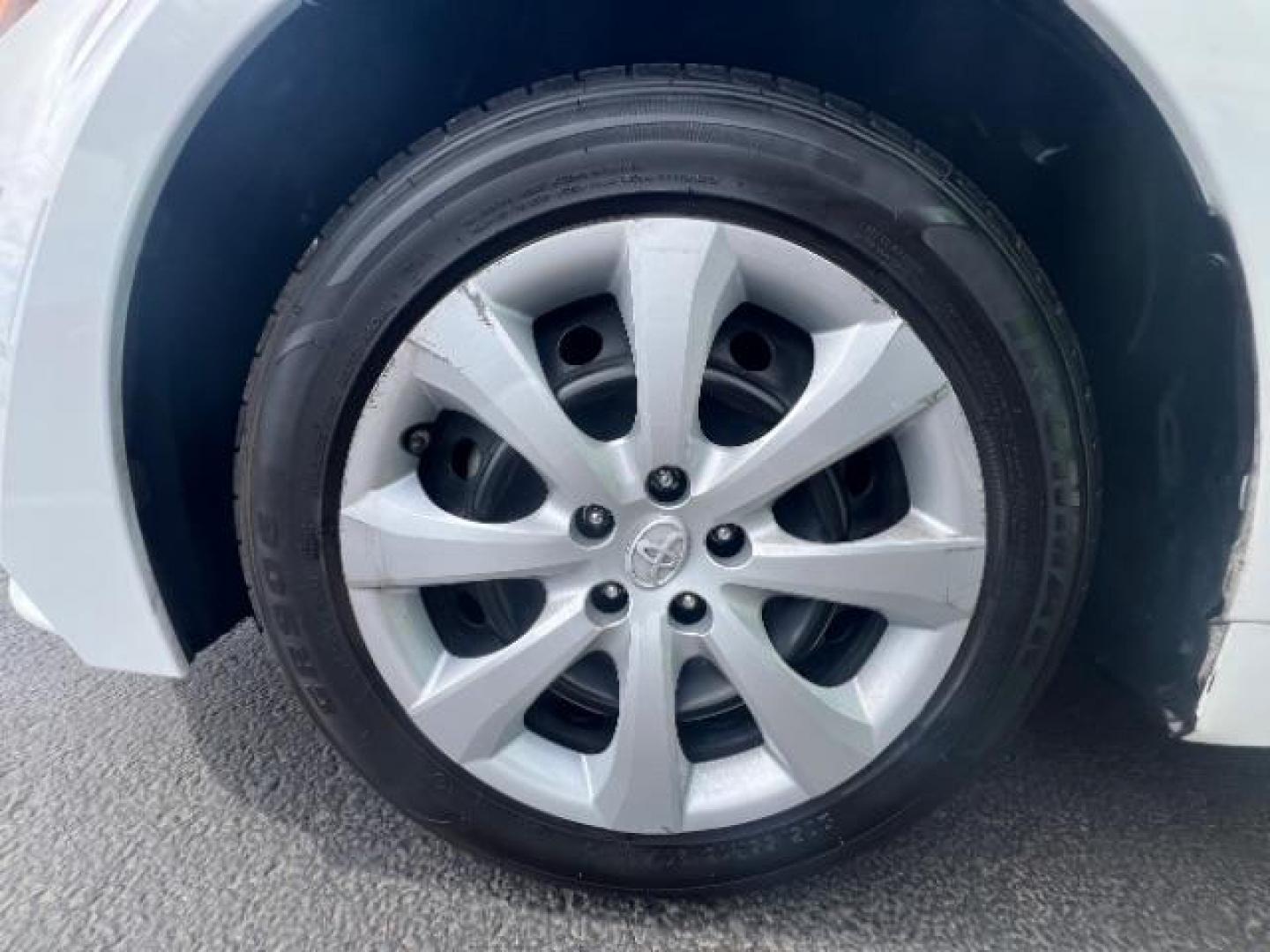 2022 White /Black Toyota Corolla LE (5YFEPMAEXNP) with an 1.8L I-4 DOHC engine, Continuously Variable Transmission transmission, located at 1865 East Red Hills Pkwy, St. George, 84770, (435) 628-0023, 37.120850, -113.543640 - We specialize in helping ALL people get the best financing available. No matter your credit score, good, bad or none we can get you an amazing rate. Had a bankruptcy, divorce, or repossessions? We give you the green light to get your credit back on the road. Low down and affordable payments that fit - Photo#9