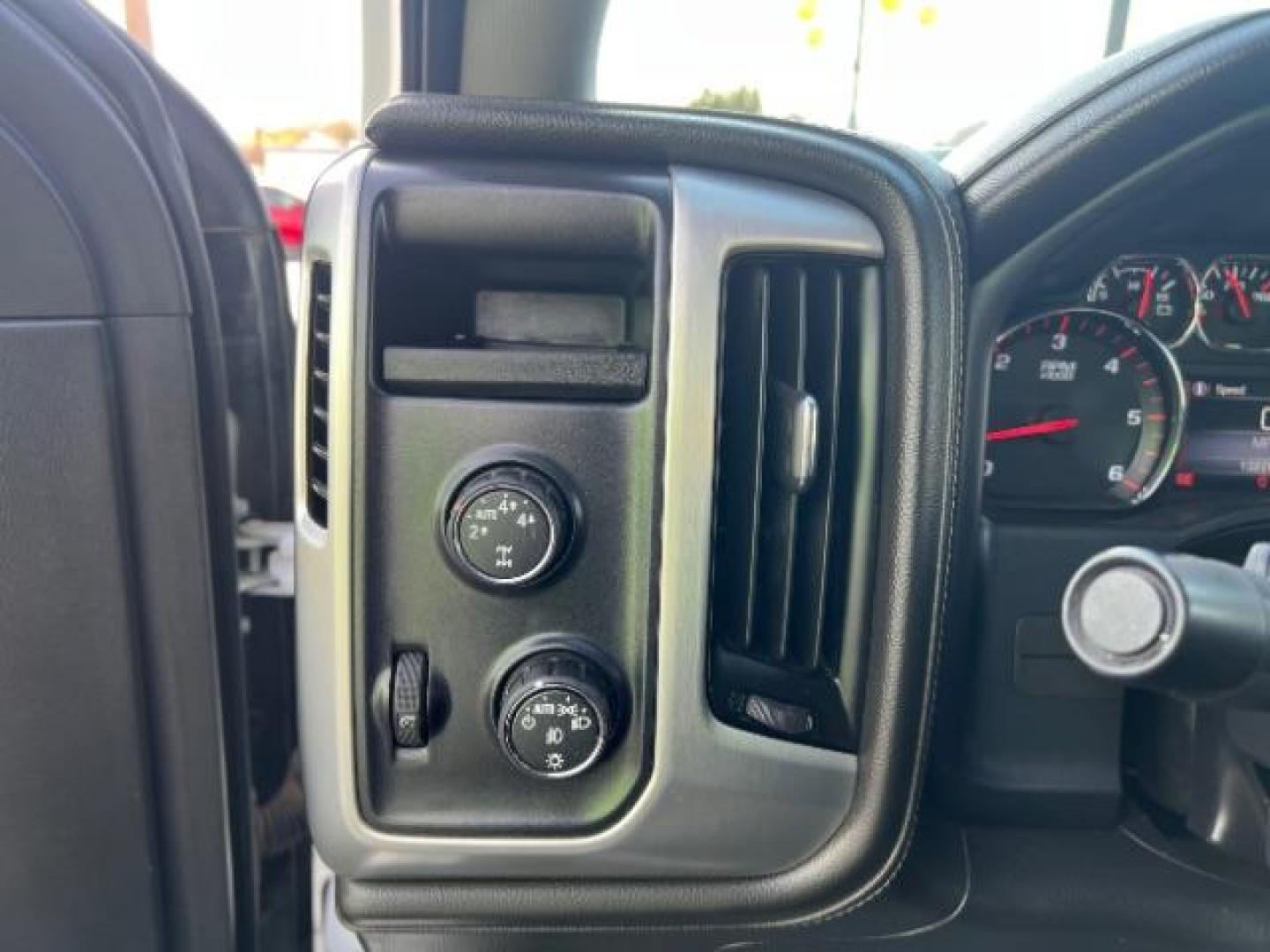 2016 Summit White /Dark Ash/Jet Black GMC Sierra 1500 SLE (3GTU2MEC1GG) with an EcoTec3 5.3L V-8 gasoline direct injection engine, Continuously Variable Transmission transmission, located at 1865 East Red Hills Pkwy, St. George, 84770, (435) 628-0023, 37.120850, -113.543640 - Photo#15