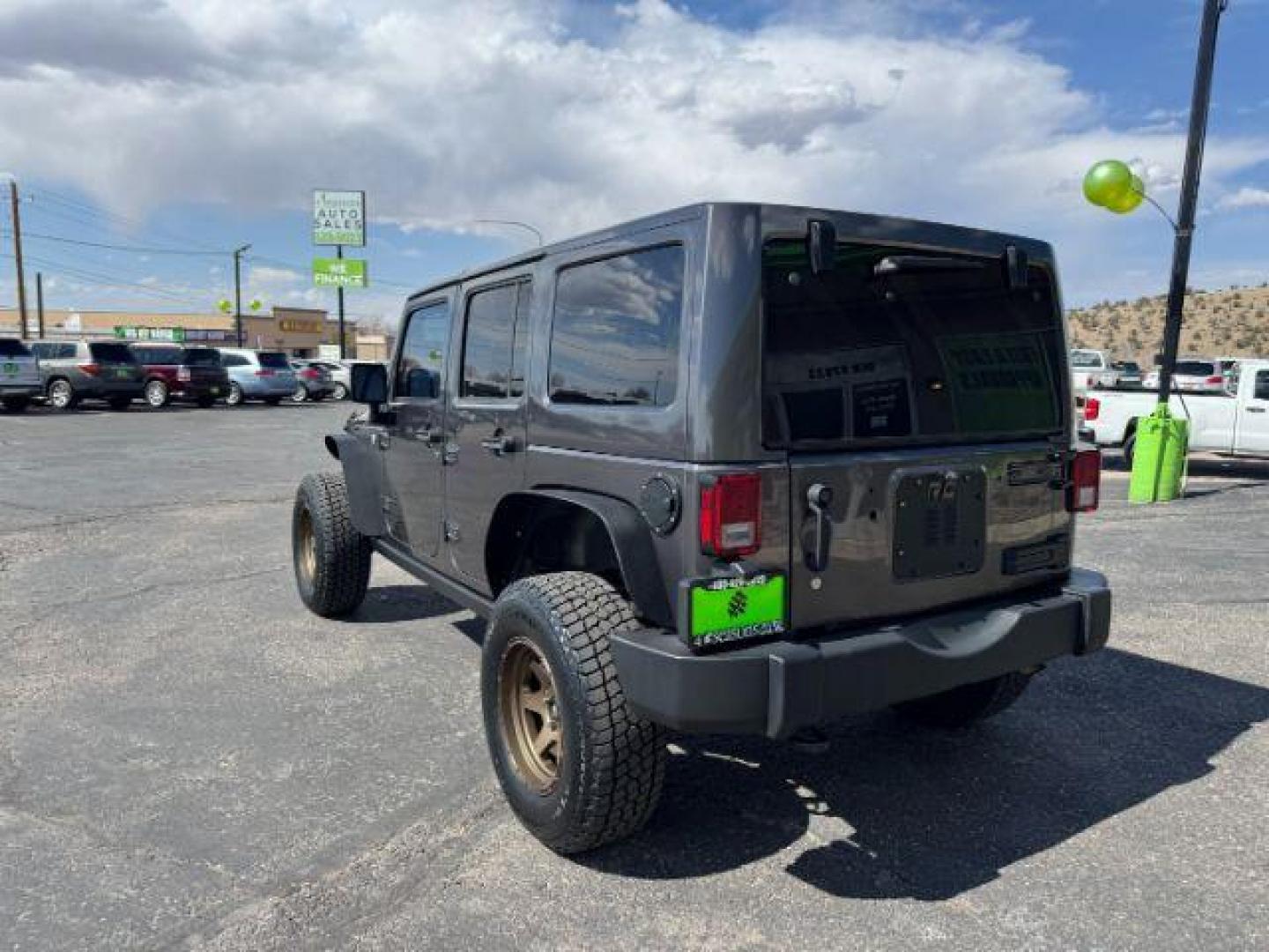 2018 Granite Crystal Metallic Clearcoat /Black Jeep Wrangler JK Unlimited Sport S 4x4 (1C4BJWDG5JL) with an Pentastar 3.6L V-6 DOHC engine, Continuously Variable Transmission transmission, located at 1865 East Red Hills Pkwy, St. George, 84770, (435) 628-0023, 37.120850, -113.543640 - We specialize in helping ALL people get the best financing available. No matter your credit score, good, bad or none we can get you an amazing rate. Had a bankruptcy, divorce, or repossessions? We give you the green light to get your credit back on the road. Low down and affordable payments that fit - Photo#5