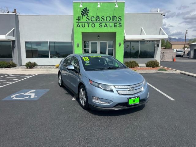 2013 Light Blue /Black Leather Interior Chevrolet Volt Premium (1G1RB6E40DU) with an 1.4L L4 DOHC 16V PLU engine, Continuously Variable Transmission transmission, located at 1865 East Red Hills Pkwy, St. George, 84770, (435) 628-0023, 37.120850, -113.543640 - We specialize in helping ALL people get the best financing available. No matter your credit score, good, bad or none we can get you an amazing rate. Had a bankruptcy, divorce, or repossessions? We give you the green light to get your credit back on the road. Low down and affordable payments that fit - Photo#0
