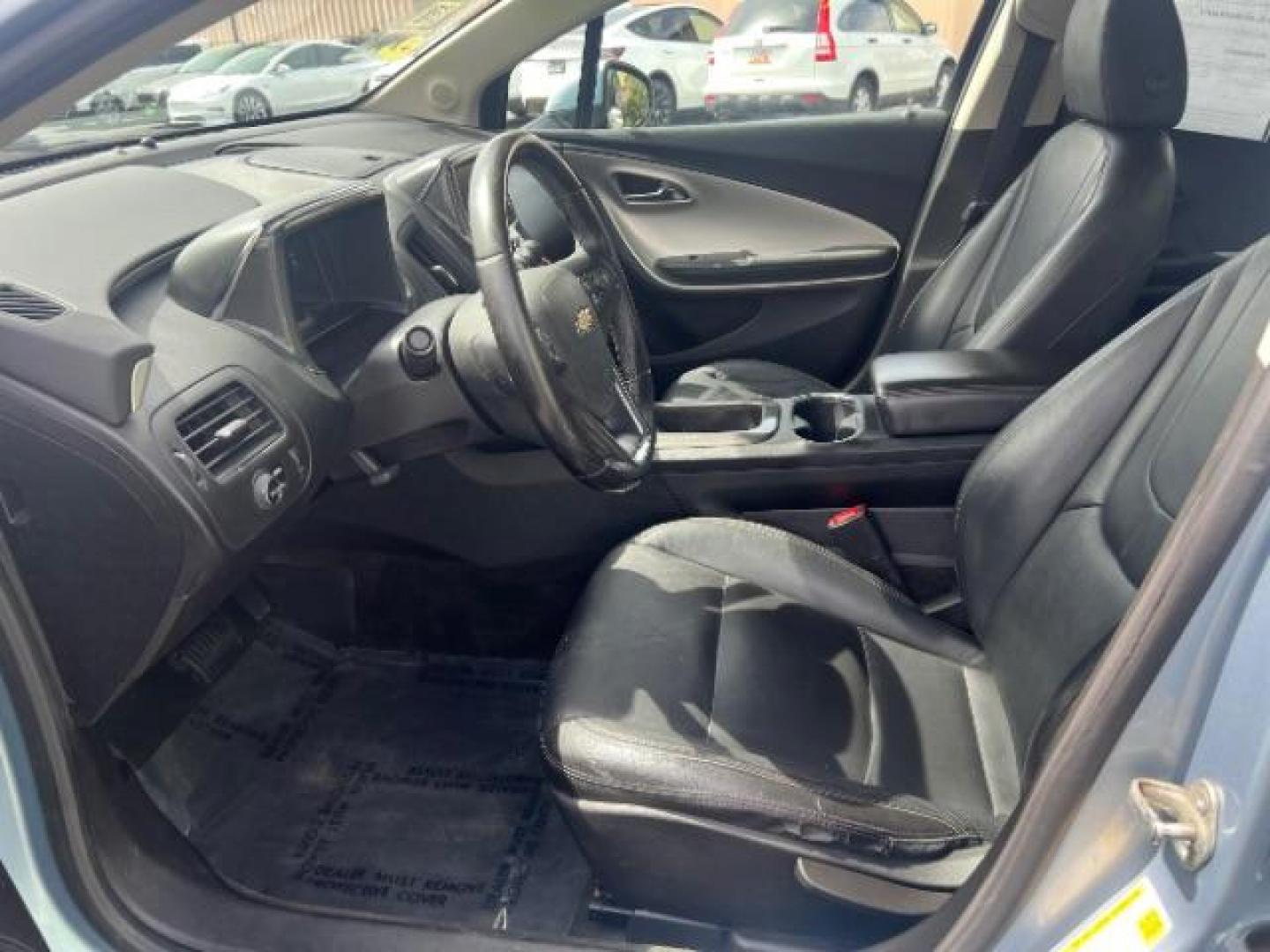 2013 Light Blue /Black Leather Interior Chevrolet Volt Premium (1G1RB6E40DU) with an 1.4L L4 DOHC 16V PLUG-IN HYBRID engine, Continuously Variable Transmission transmission, located at 940 North Main Street, Cedar City, UT, 84720, (435) 628-0023, 37.692936, -113.061897 - Photo#14