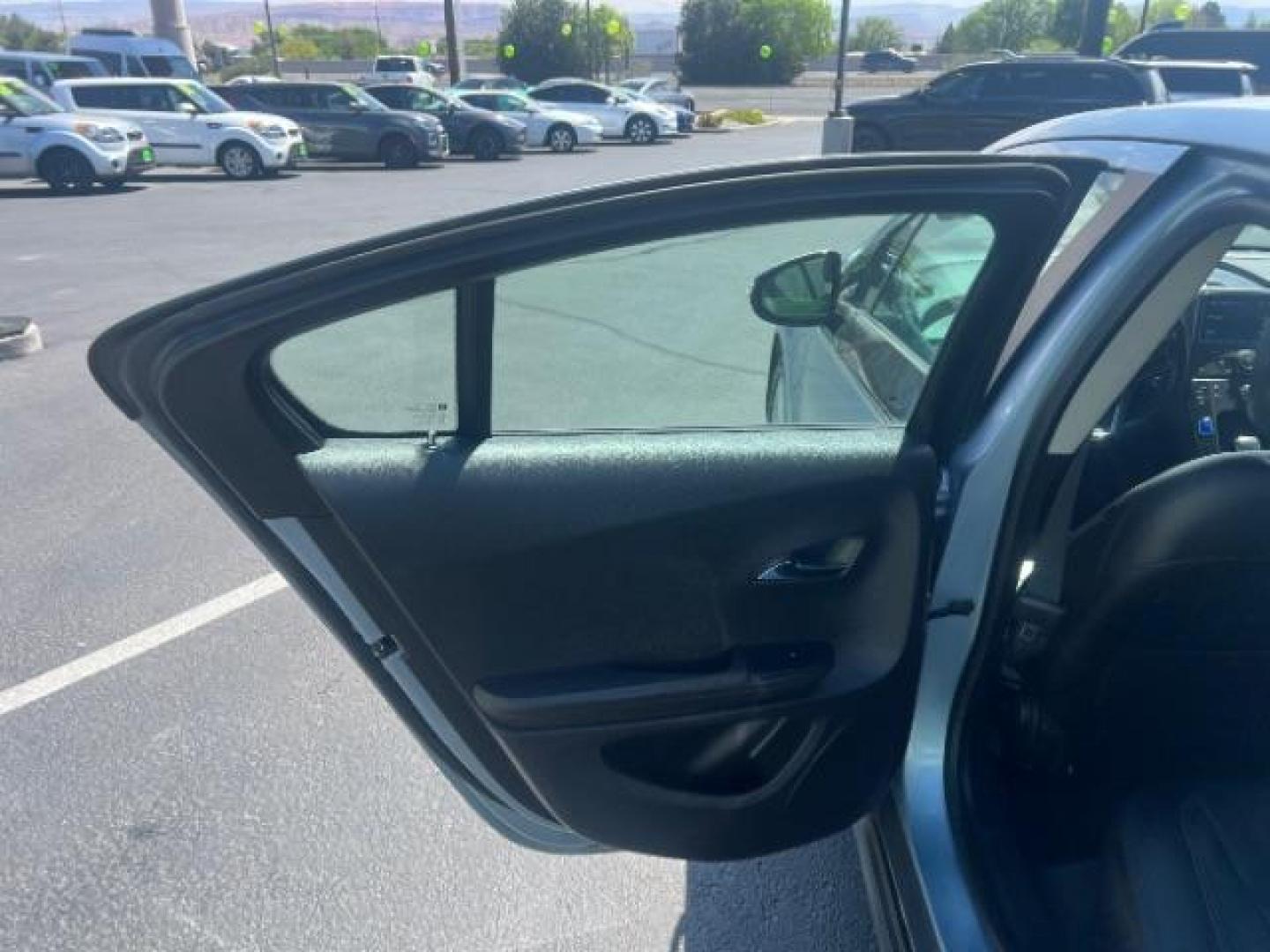 2013 Light Blue /Black Leather Interior Chevrolet Volt Premium (1G1RB6E40DU) with an 1.4L L4 DOHC 16V PLU engine, Continuously Variable Transmission transmission, located at 940 North Main Street, Cedar City, UT, 84720, (435) 628-0023, 37.692936, -113.061897 - We specialize in helping ALL people get the best financing available. No matter your credit score, good, bad or none we can get you an amazing rate. Had a bankruptcy, divorce, or repossessions? We give you the green light to get your credit back on the road. Low down and affordable payments that fit - Photo#20