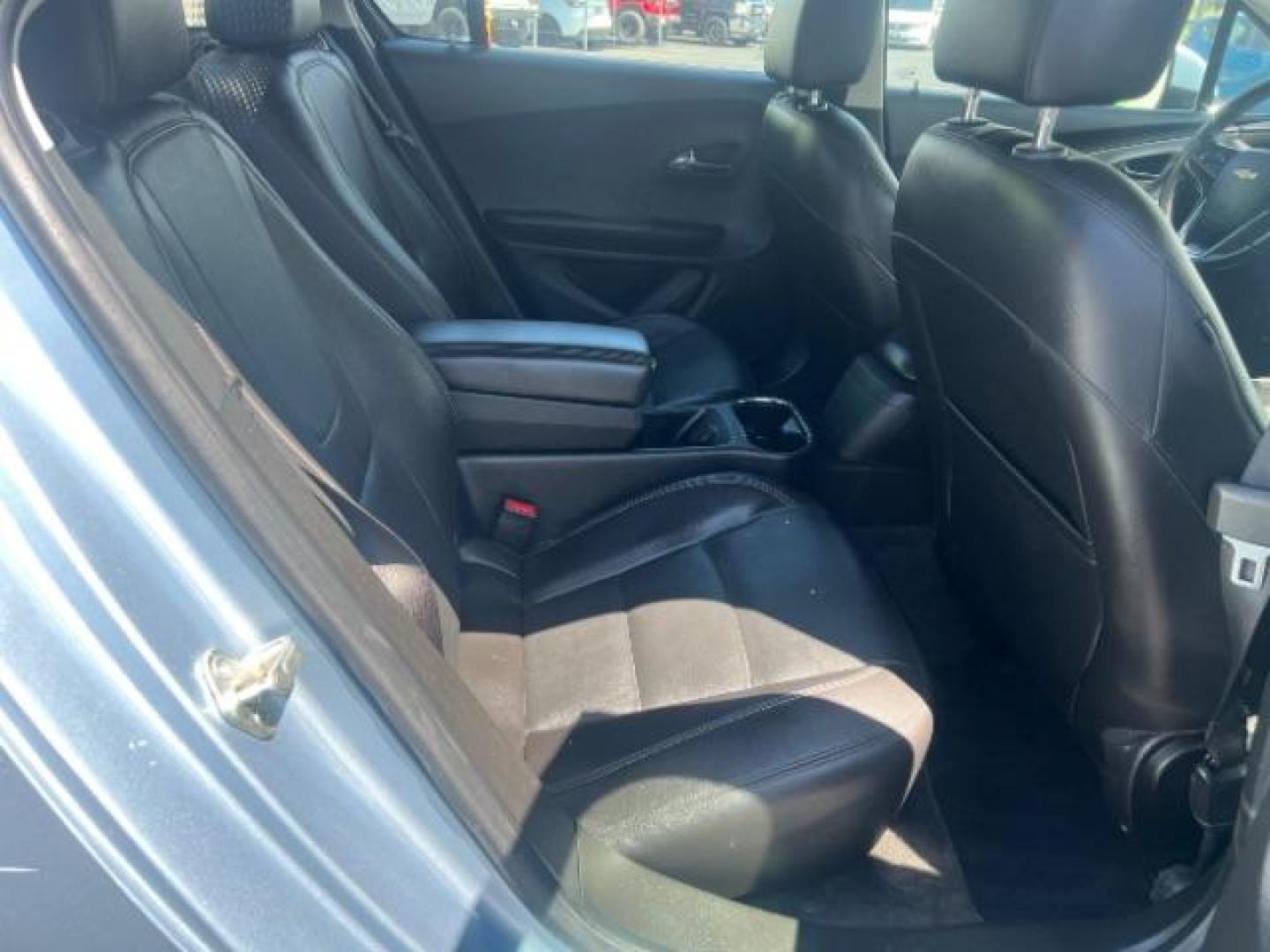 2013 Light Blue /Black Leather Interior Chevrolet Volt Premium (1G1RB6E40DU) with an 1.4L L4 DOHC 16V PLU engine, Continuously Variable Transmission transmission, located at 940 North Main Street, Cedar City, UT, 84720, (435) 628-0023, 37.692936, -113.061897 - We specialize in helping ALL people get the best financing available. No matter your credit score, good, bad or none we can get you an amazing rate. Had a bankruptcy, divorce, or repossessions? We give you the green light to get your credit back on the road. Low down and affordable payments that fit - Photo#26