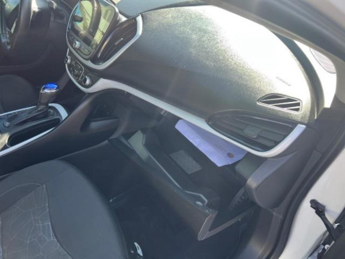 2017 Summit White /Jet Black/Jet Black Chevrolet Volt LT (1G1RC6S53HU) with an Voltec 1.5L I-4 gasoline direct injection engine, Continuously Variable Transmission transmission, located at 1865 East Red Hills Pkwy, St. George, 84770, (435) 628-0023, 37.120850, -113.543640 - ***This vehicle qualifies for the EV/Hybrid tax rebate of up to $4,000*** We are setup with the IRS to receive direct payments within 72 hours. We file the rebate online with IRS and can credit it to your down payment, reduce the sales price OR give you cashback!! These cars will not last and can o - Photo#28
