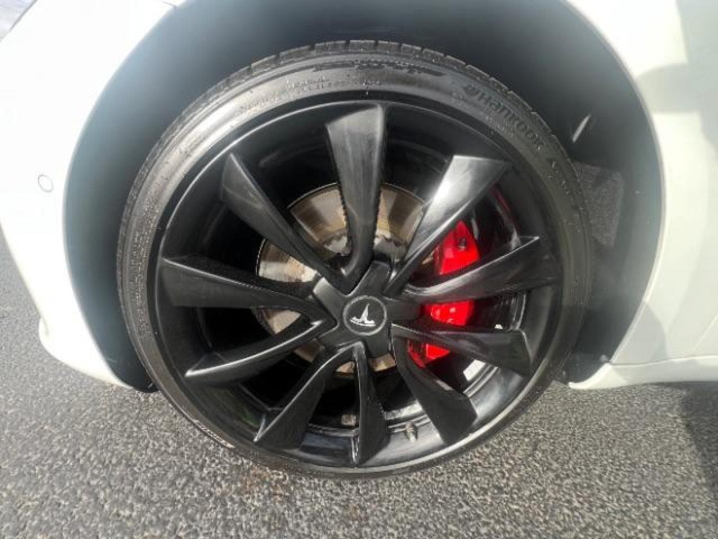 2020 Pearl White Multi-Coat /White/Black Tesla Model 3 Performance Dual Motor All-Wheel Drive (5YJ3E1EC1LF) with an ELECTRIC engine, Continuously Variable Transmission transmission, located at 940 North Main Street, Cedar City, UT, 84720, (435) 628-0023, 37.692936, -113.061897 - ****Price includes $4k IRS EV REBATE**** We are setup with IRS to file the rebate directly and take credit off the price of car. Check with IRS EV website to be sure you qualify. Trump has threatened to end rebate so ACT FAST! Full Self Drivnig Subscription PAID FOR! $8k value. Has small chips - Photo#11